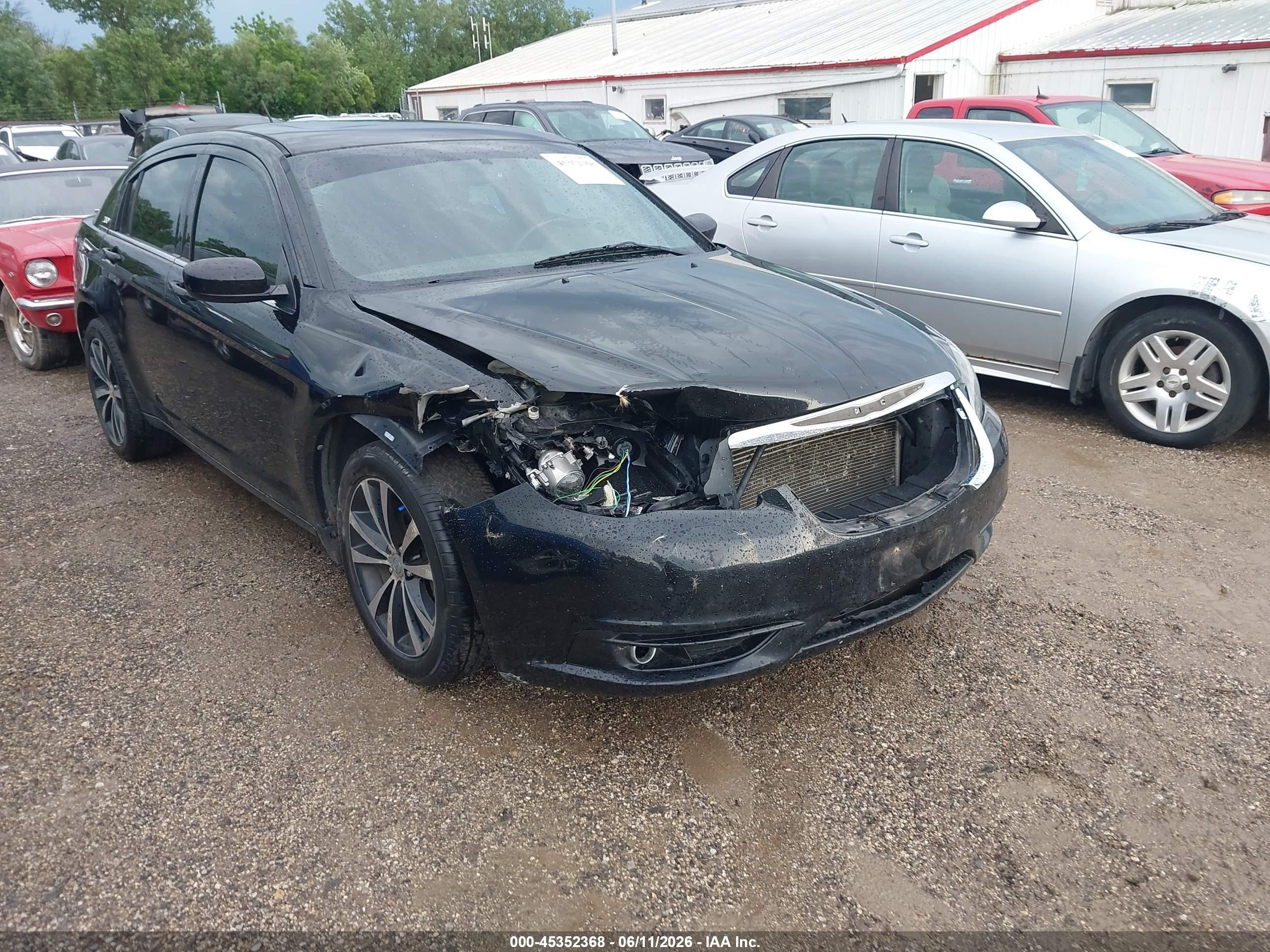 2013 Chrysler 200 Touring Black vin: 1C3CCBBB1DN699702