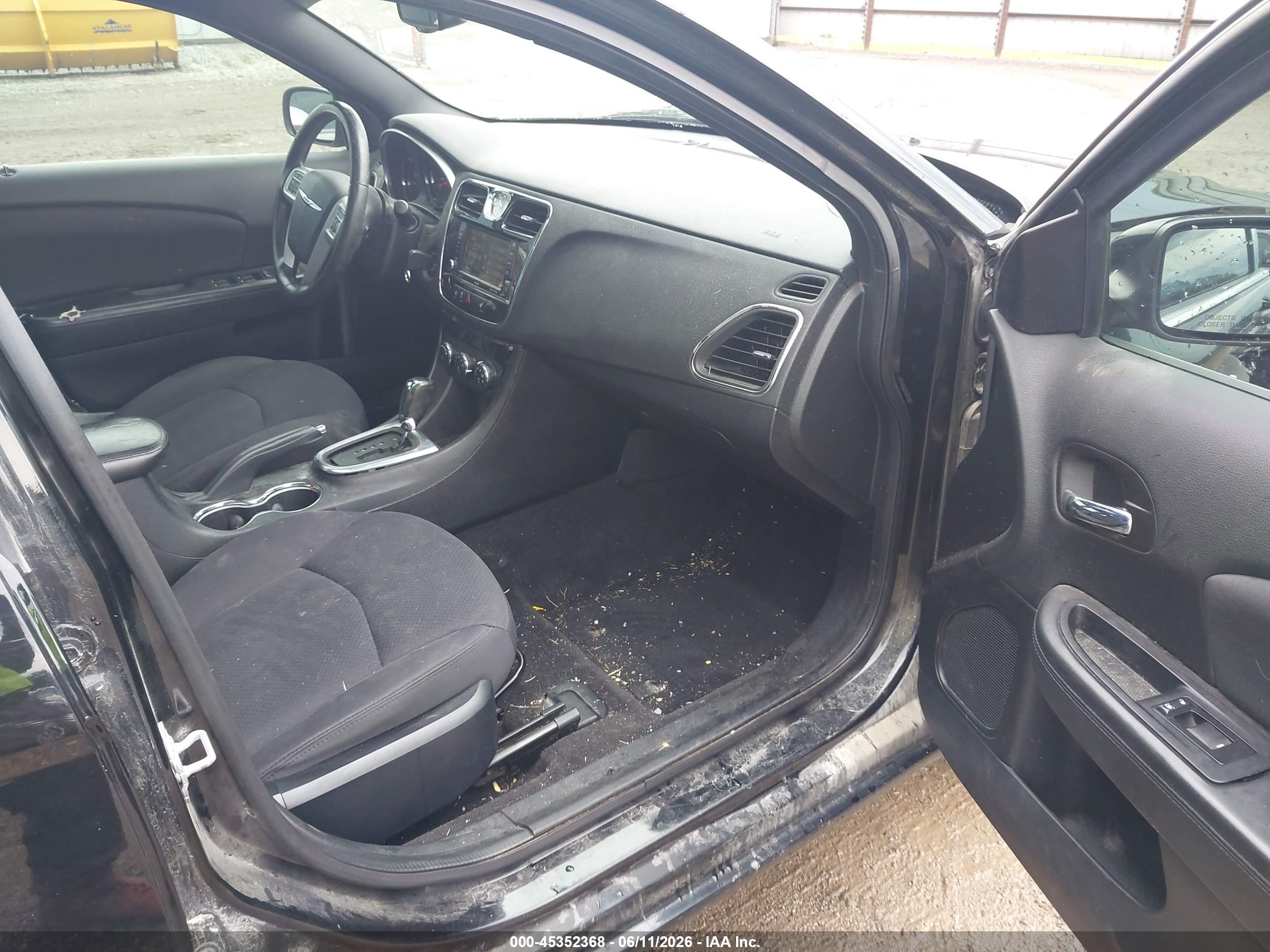 2013 Chrysler 200 Touring Black vin: 1C3CCBBB1DN699702