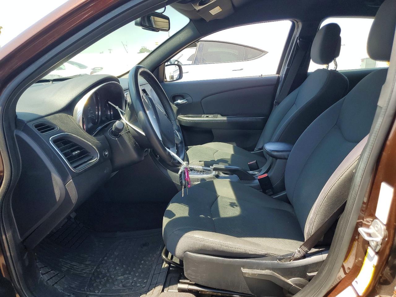 2012 Chrysler 200 Touring Brown vin: 1C3CCBBB2CN169849