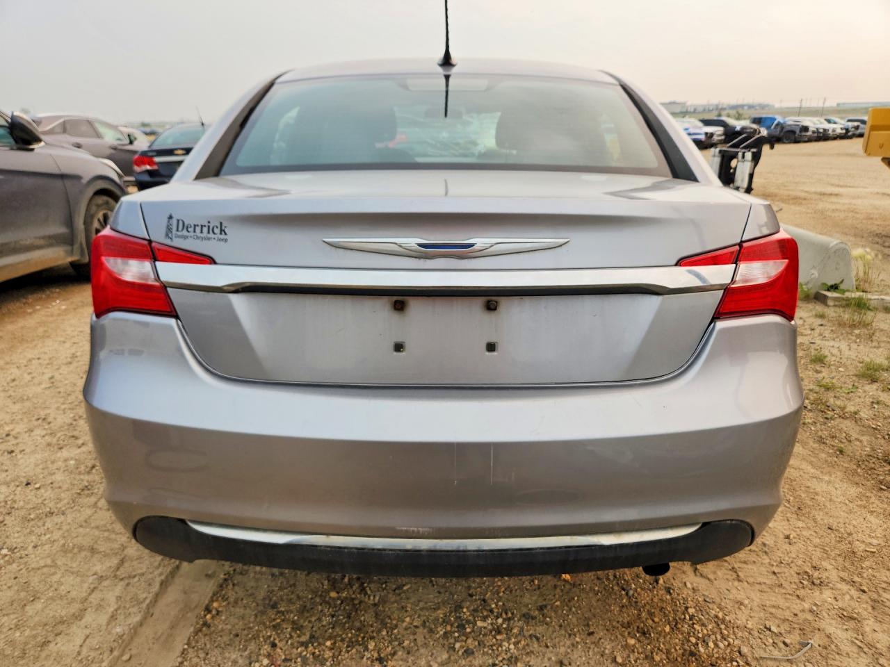 2013 Chrysler 200 Touring Silver vin: 1C3CCBBB2DN509566
