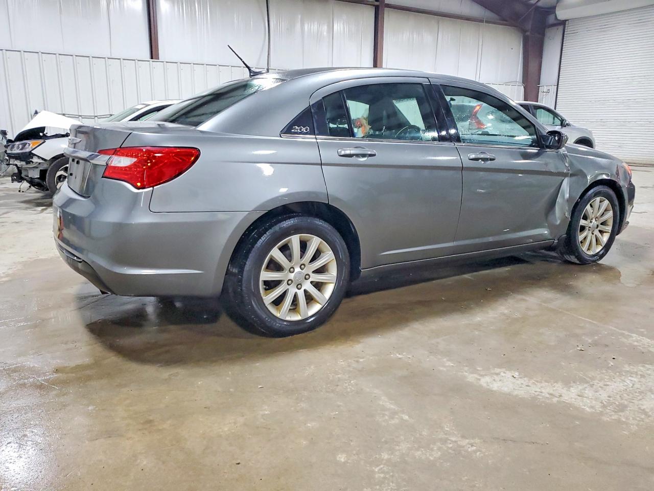 2013 Chrysler 200 Touring Gray vin: 1C3CCBBB2DN583912