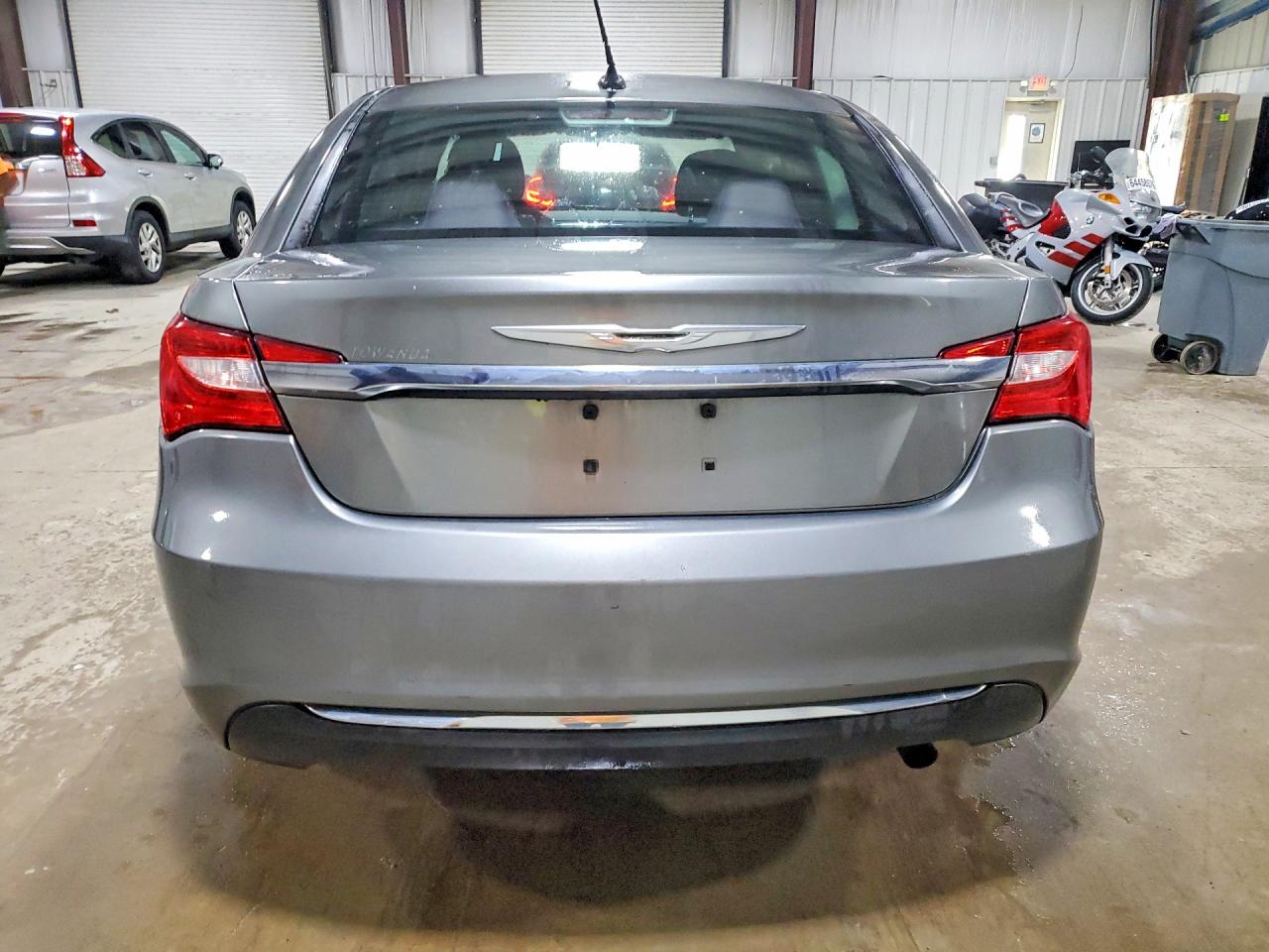 2013 Chrysler 200 Touring Gray vin: 1C3CCBBB2DN583912