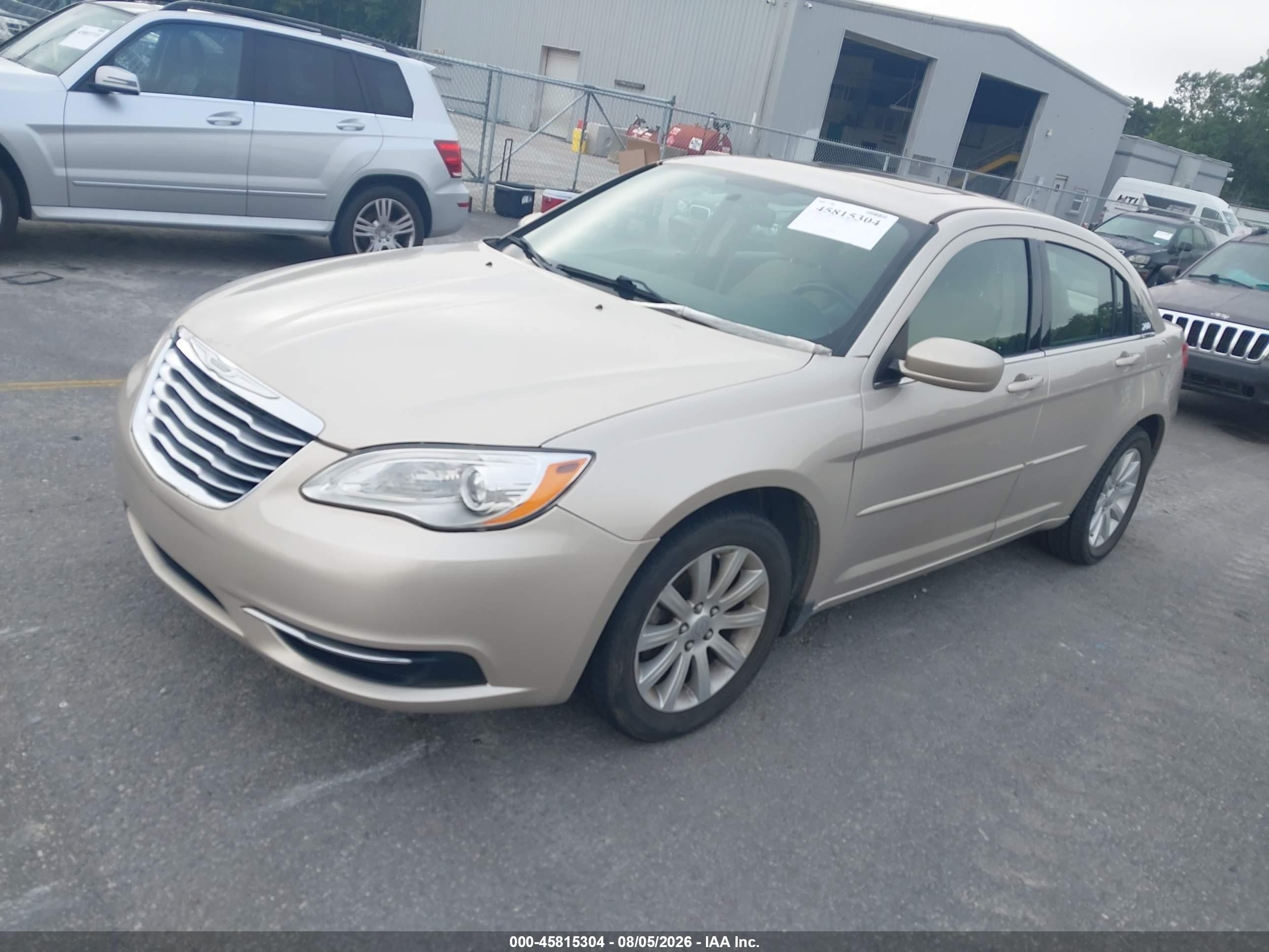 2013 Chrysler 200 Touring Gold vin: 1C3CCBBB2DN678907