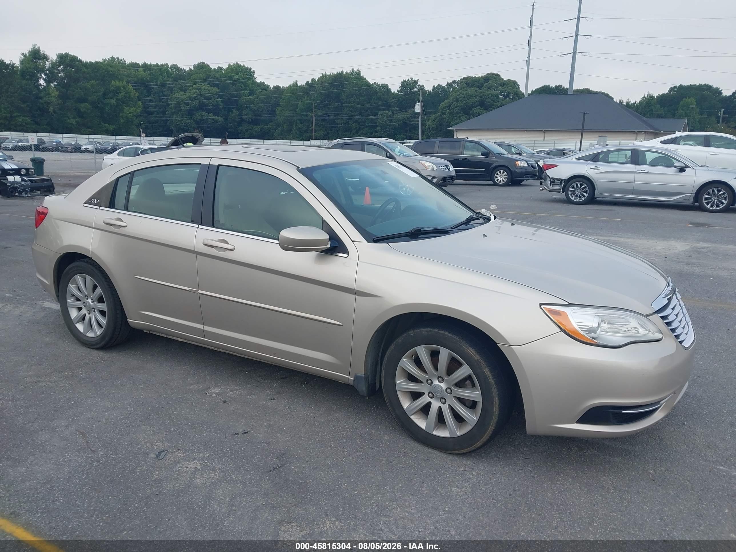 2013 Chrysler 200 Touring Gold vin: 1C3CCBBB2DN678907
