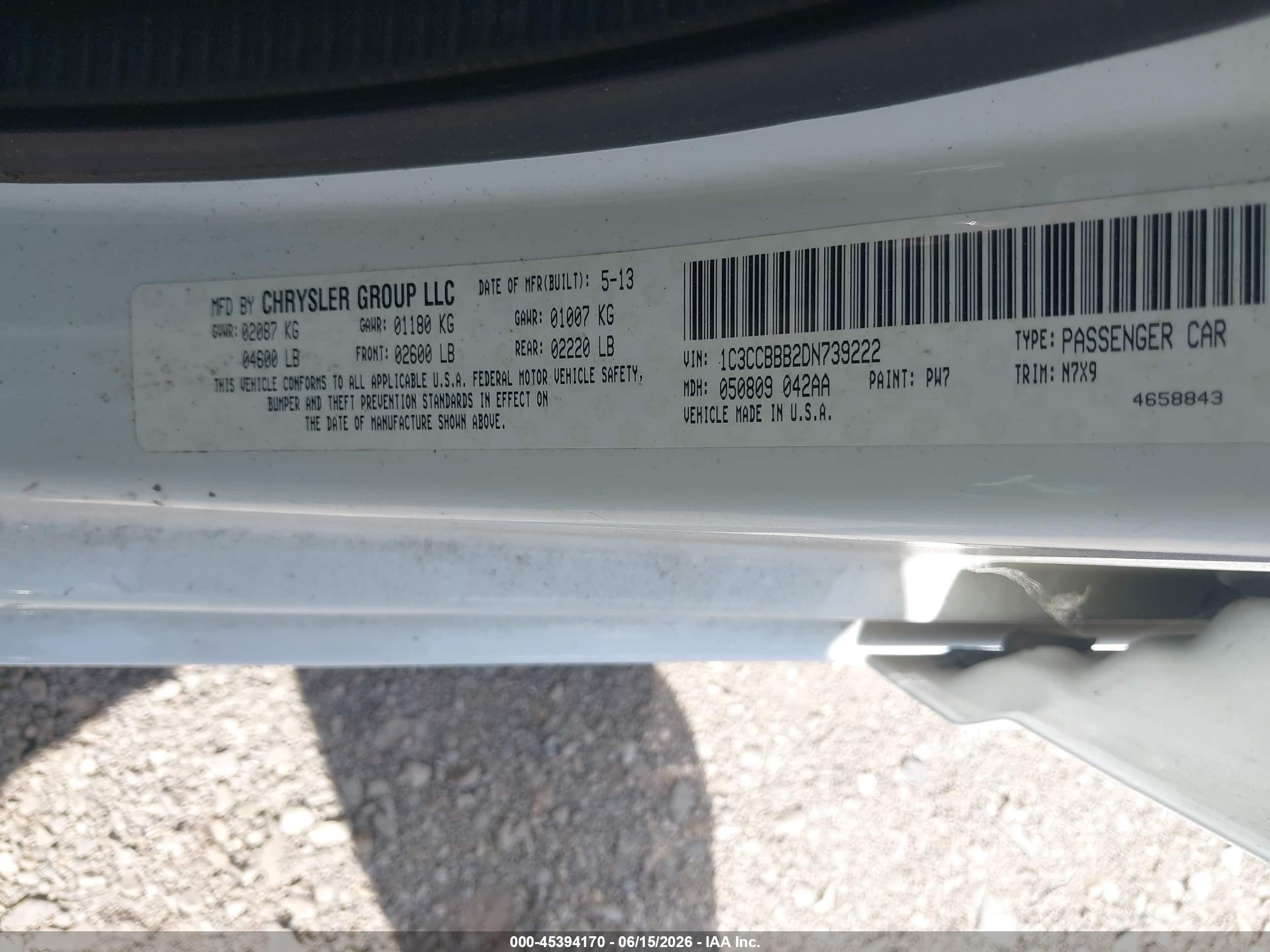 2013 Chrysler 200 Touring White vin: 1C3CCBBB2DN739222