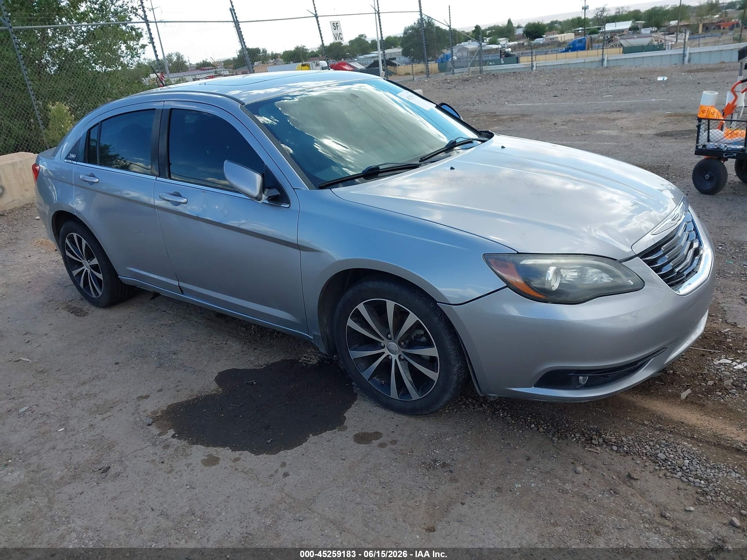 2014 Chrysler 200 Touring Silver vin: 1C3CCBBB2EN159017