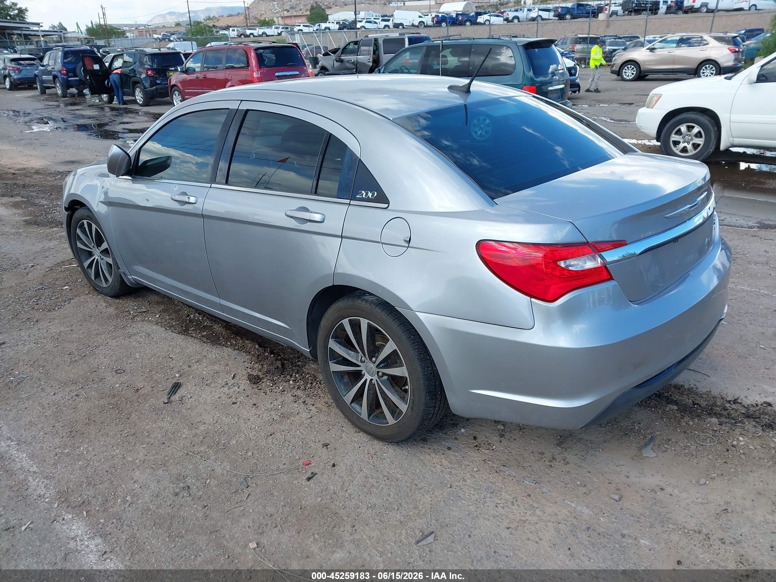 2014 Chrysler 200 Touring Silver vin: 1C3CCBBB2EN159017