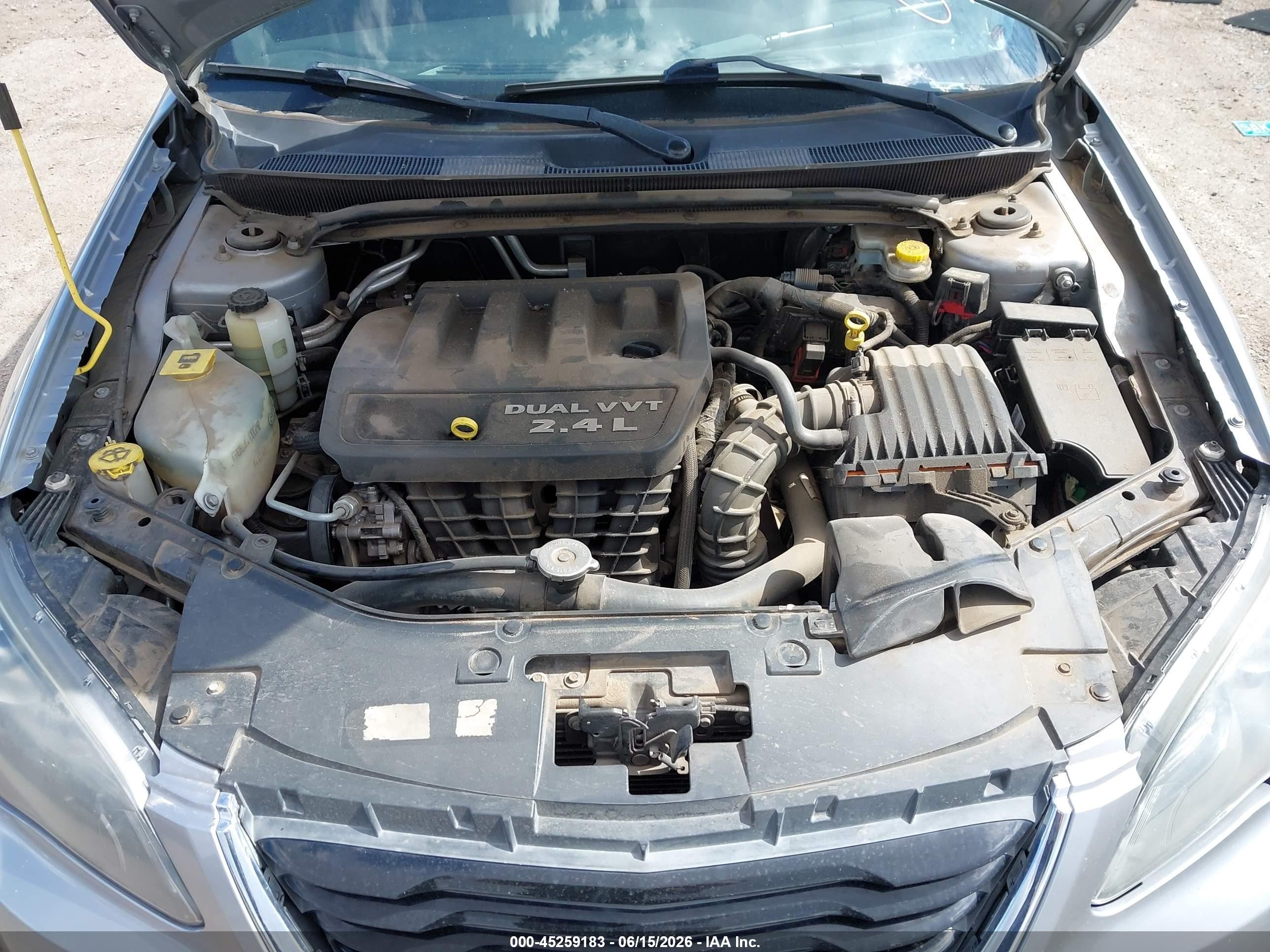 2014 Chrysler 200 Touring Silver vin: 1C3CCBBB2EN159017