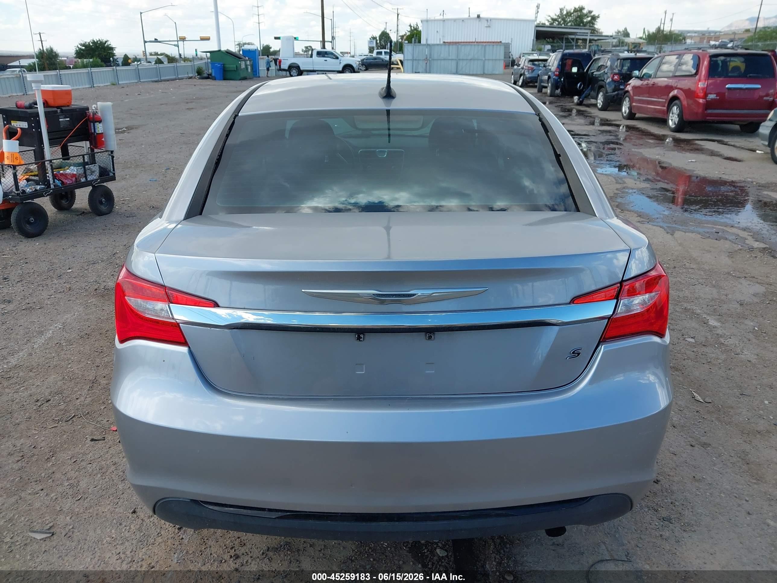 2014 Chrysler 200 Touring Silver vin: 1C3CCBBB2EN159017