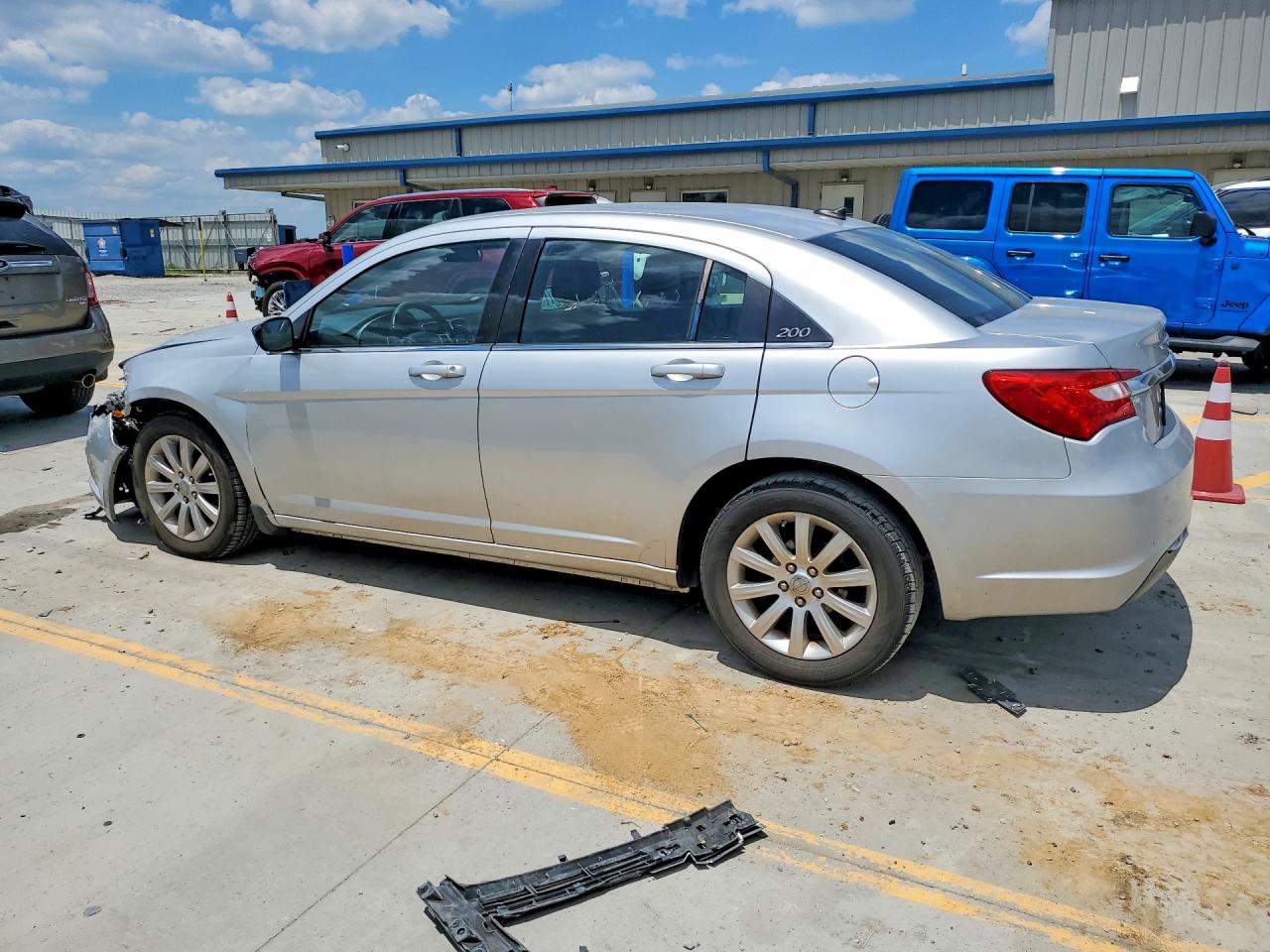 2012 Chrysler 200 Touring Silver vin: 1C3CCBBB3CN181461