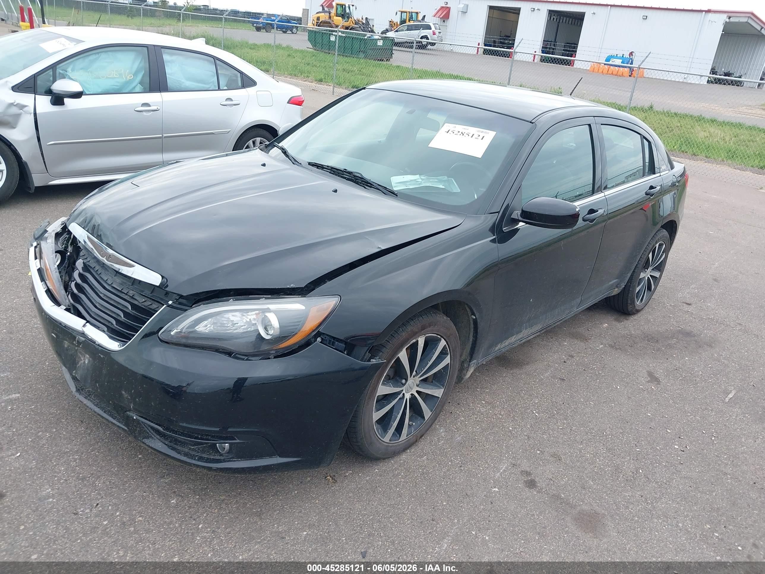 2013 Chrysler 200 Touring Black vin: 1C3CCBBB3DN594823