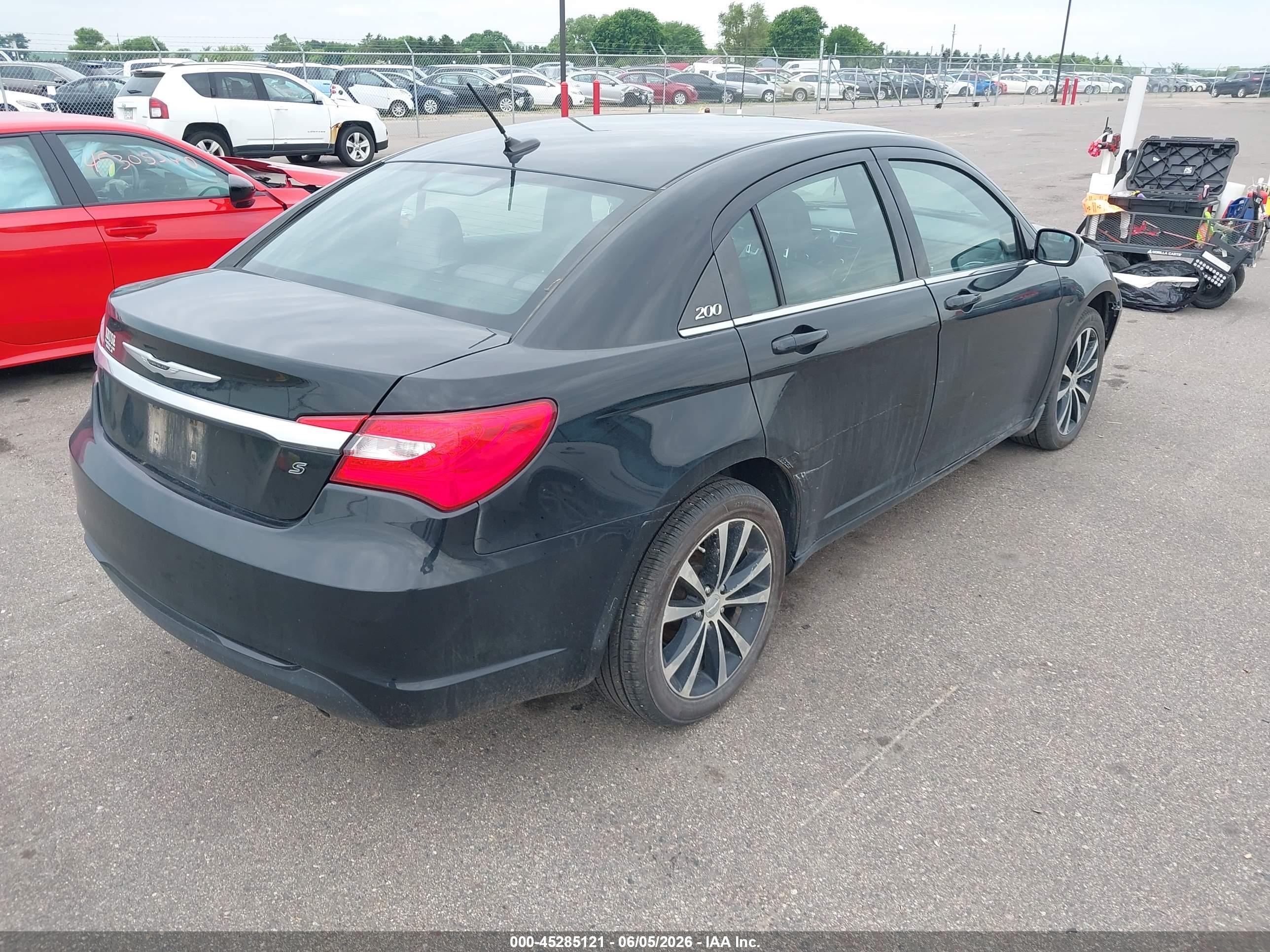 2013 Chrysler 200 Touring Black vin: 1C3CCBBB3DN594823