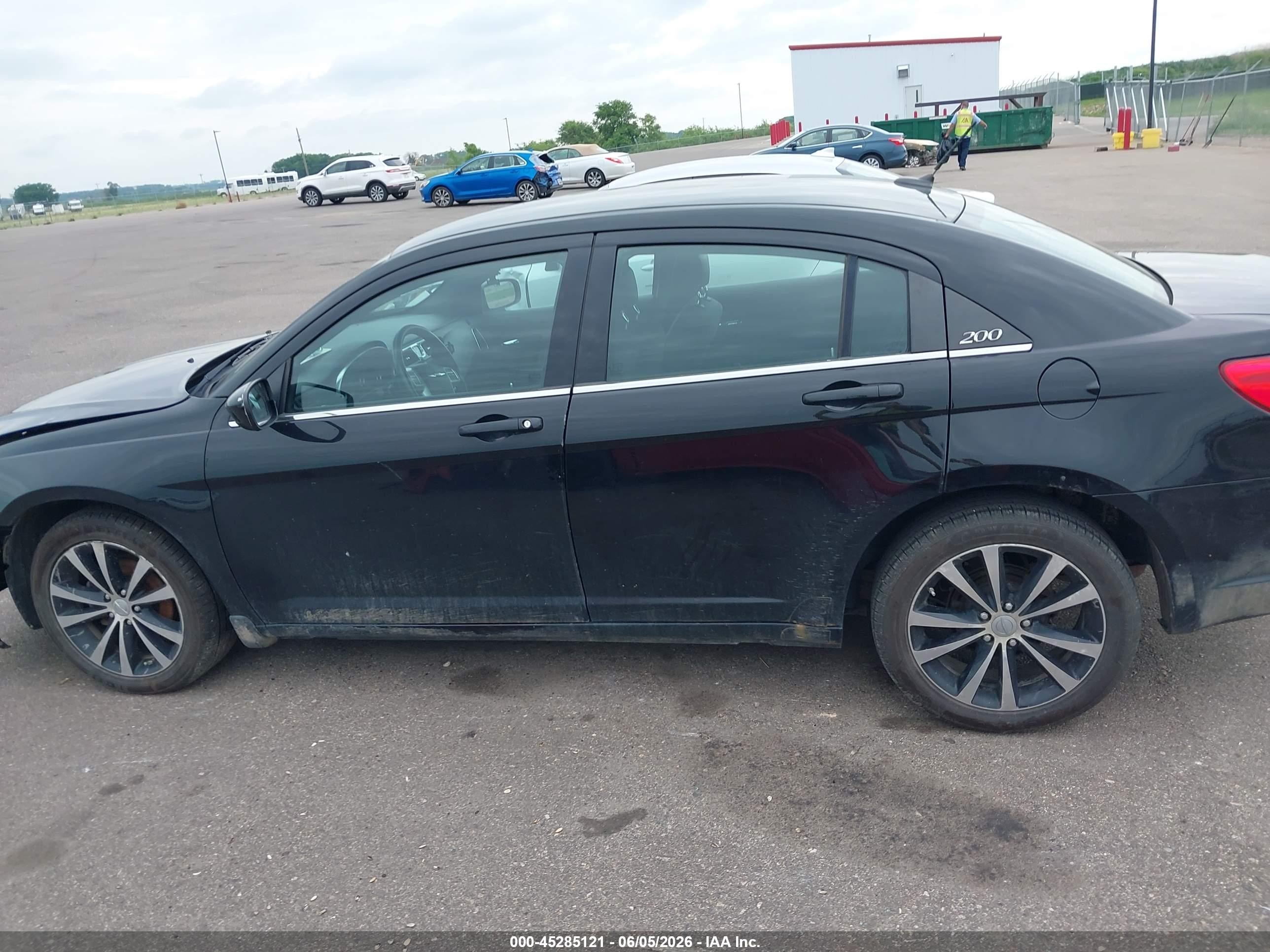 2013 Chrysler 200 Touring Black vin: 1C3CCBBB3DN594823