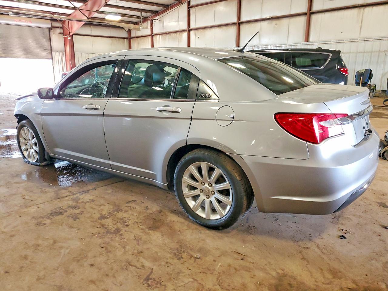 2013 Chrysler 200 Touring Silver vin: 1C3CCBBB3DN601382