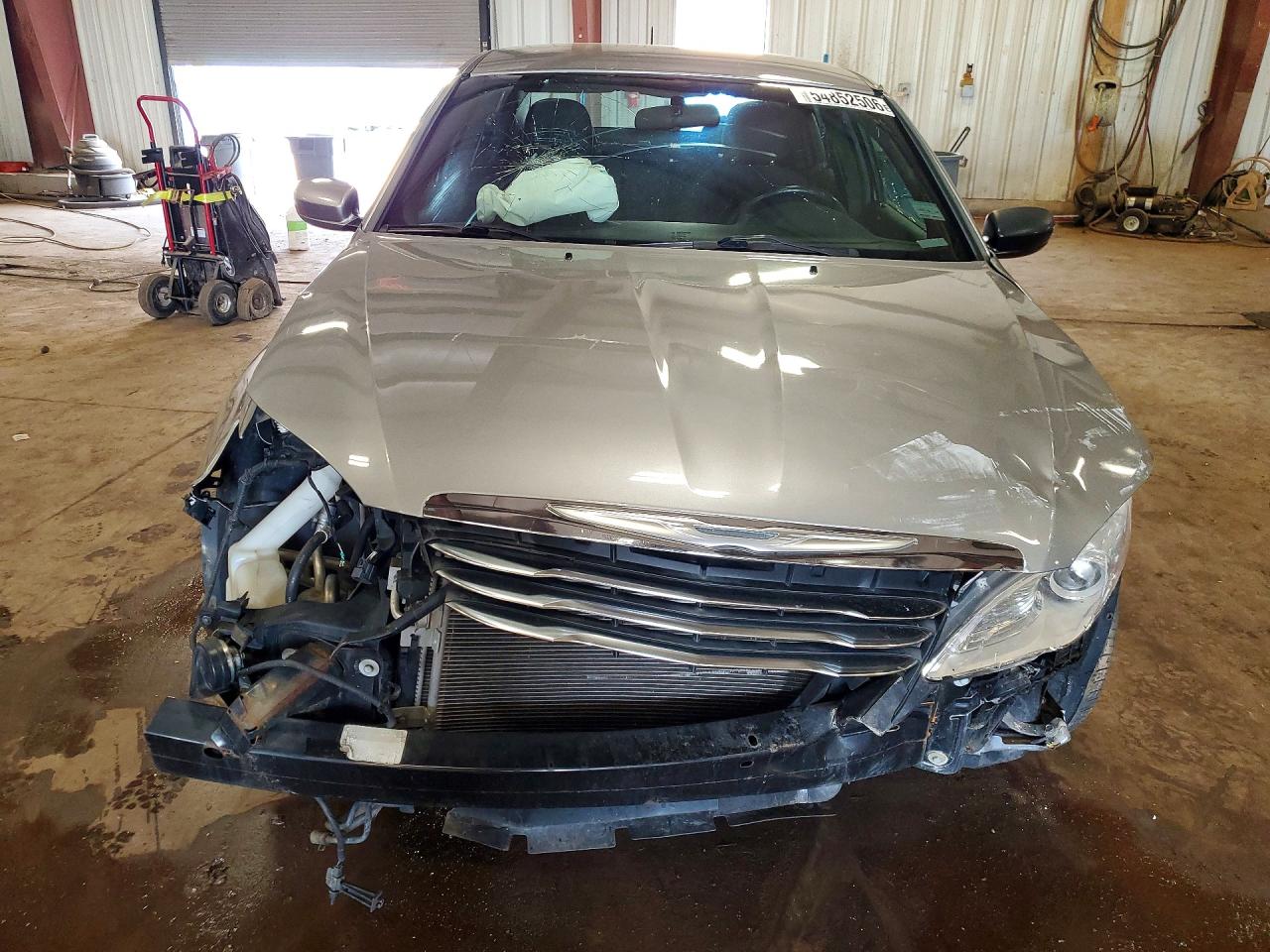 2013 Chrysler 200 Touring Silver vin: 1C3CCBBB3DN601382