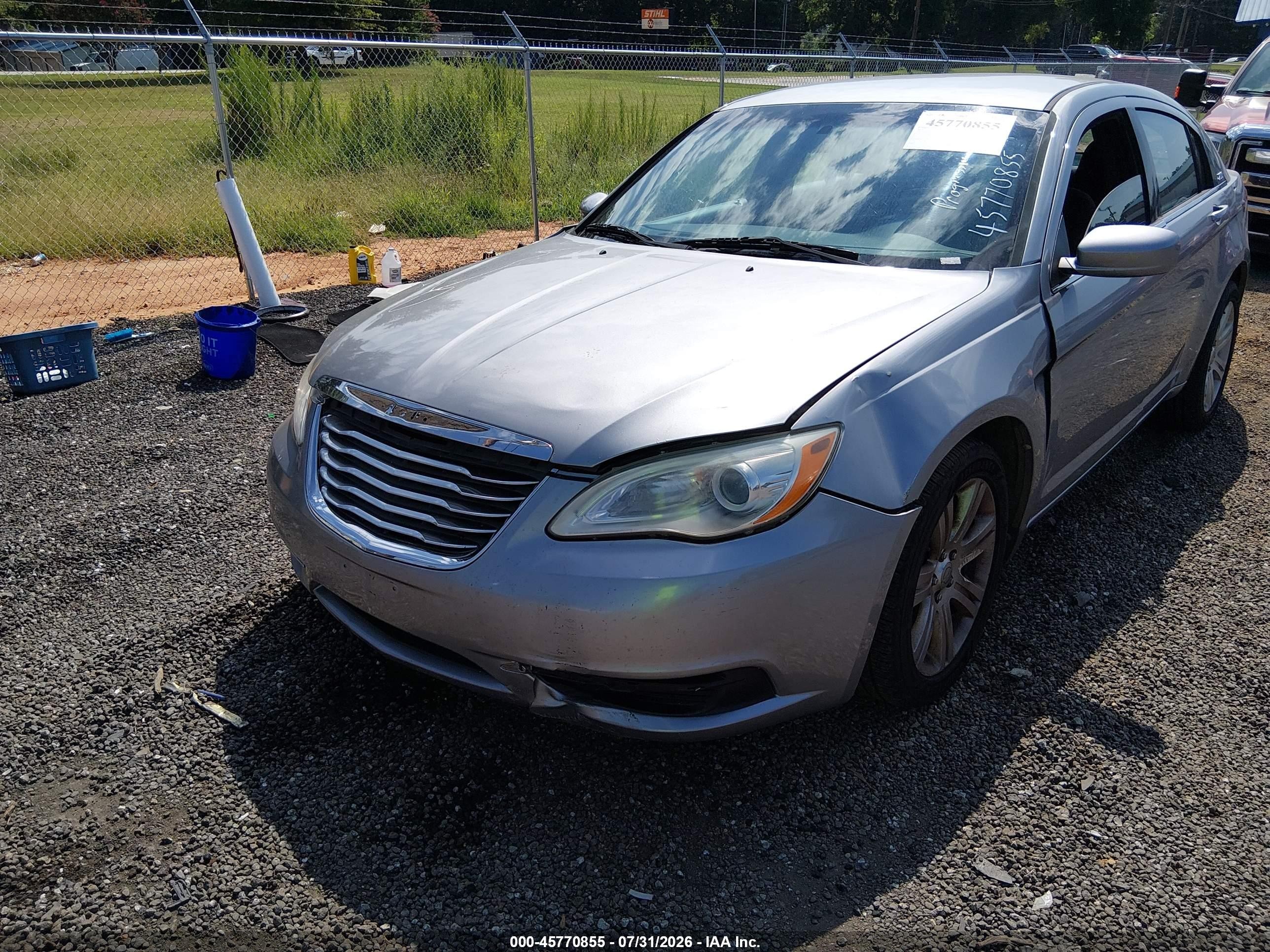2013 Chrysler 200 Touring Silver vin: 1C3CCBBB3DN694839