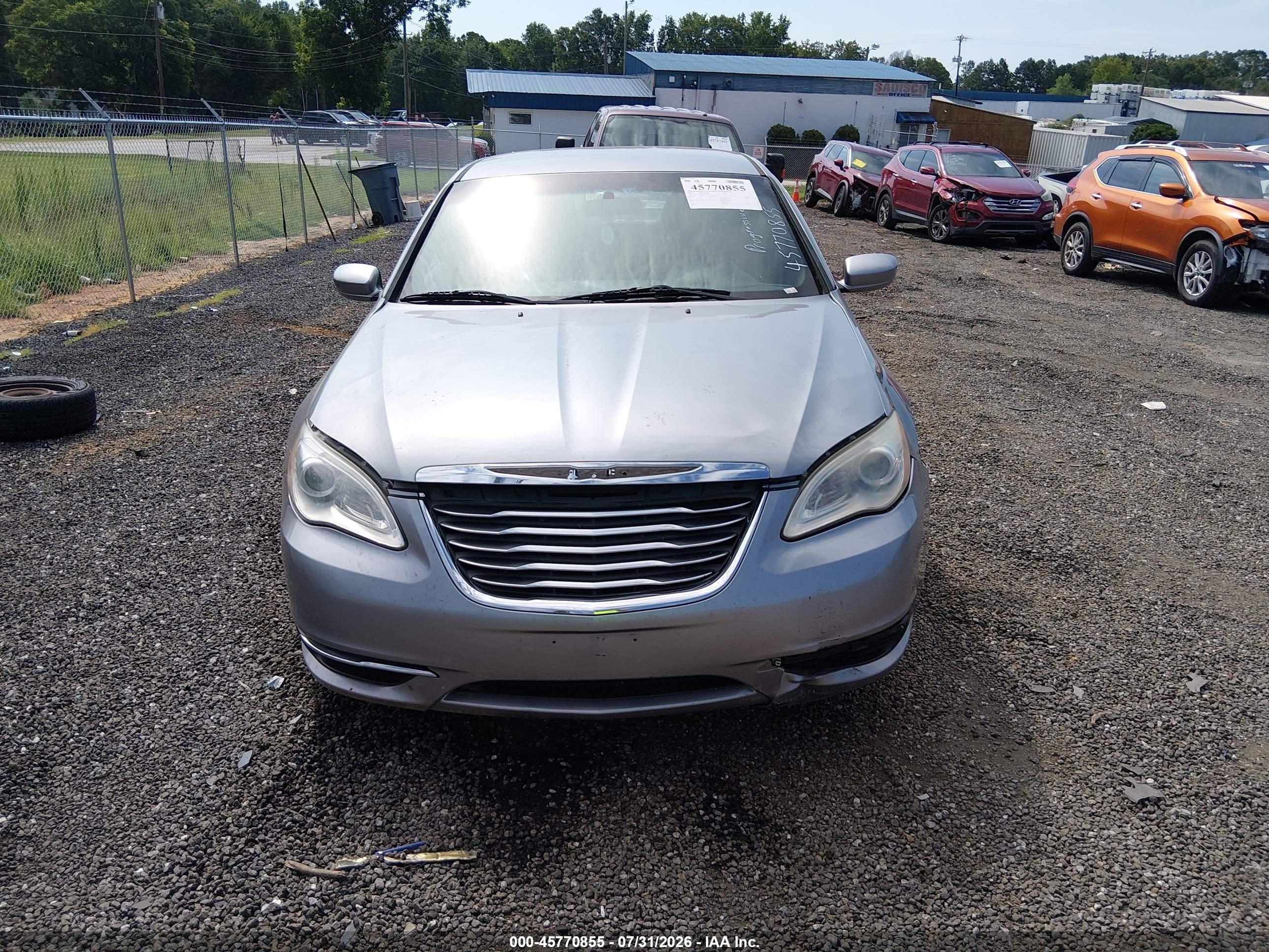2013 Chrysler 200 Touring Silver vin: 1C3CCBBB3DN694839