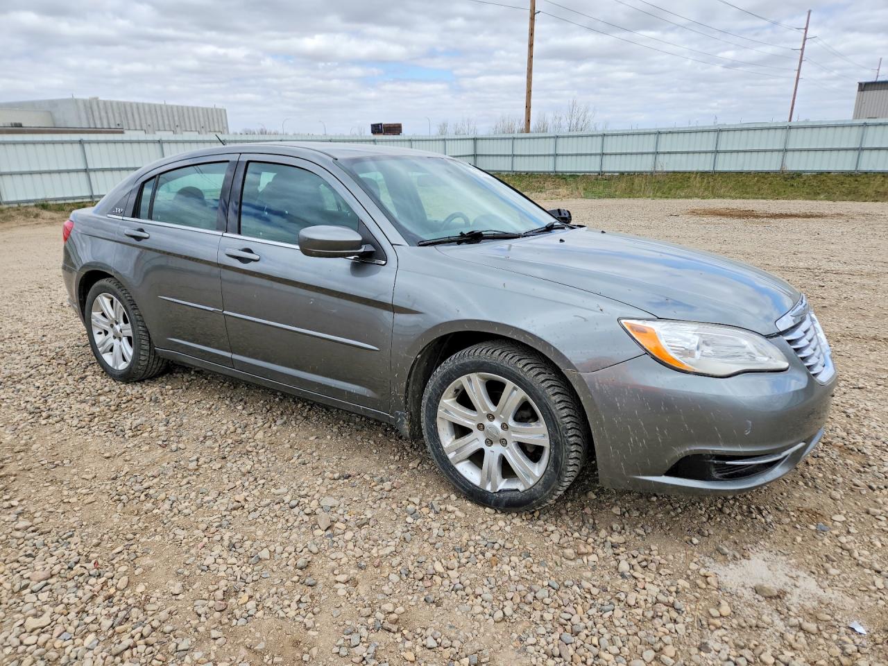 2013 Chrysler 200 Touring Gray vin: 1C3CCBBB3DN715057