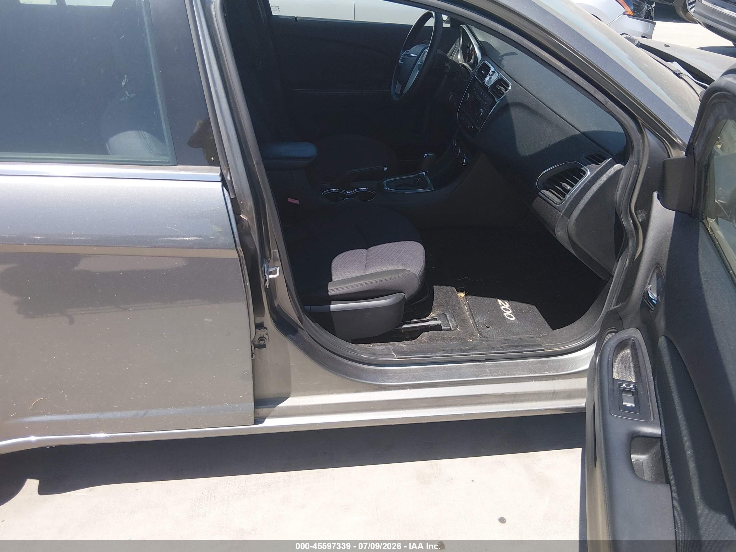 2012 Chrysler 200 Touring Gray vin: 1C3CCBBB4CN214600