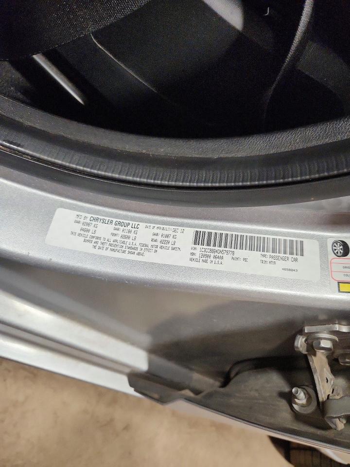 2013 Chrysler 200 Touring Серебряный vin: 1C3CCBBB4DN579778