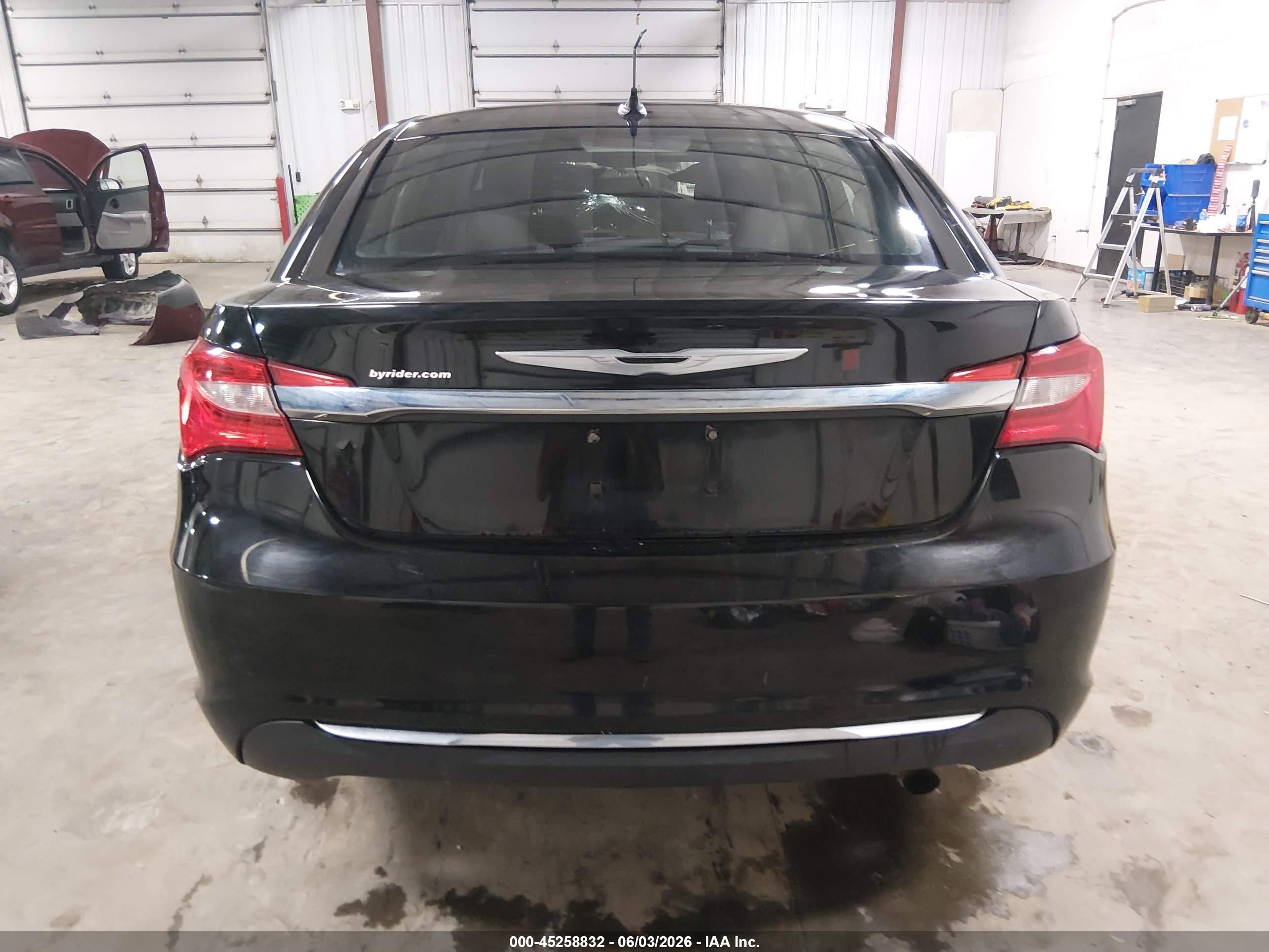 2013 Chrysler 200 Touring Black vin: 1C3CCBBB4DN629546