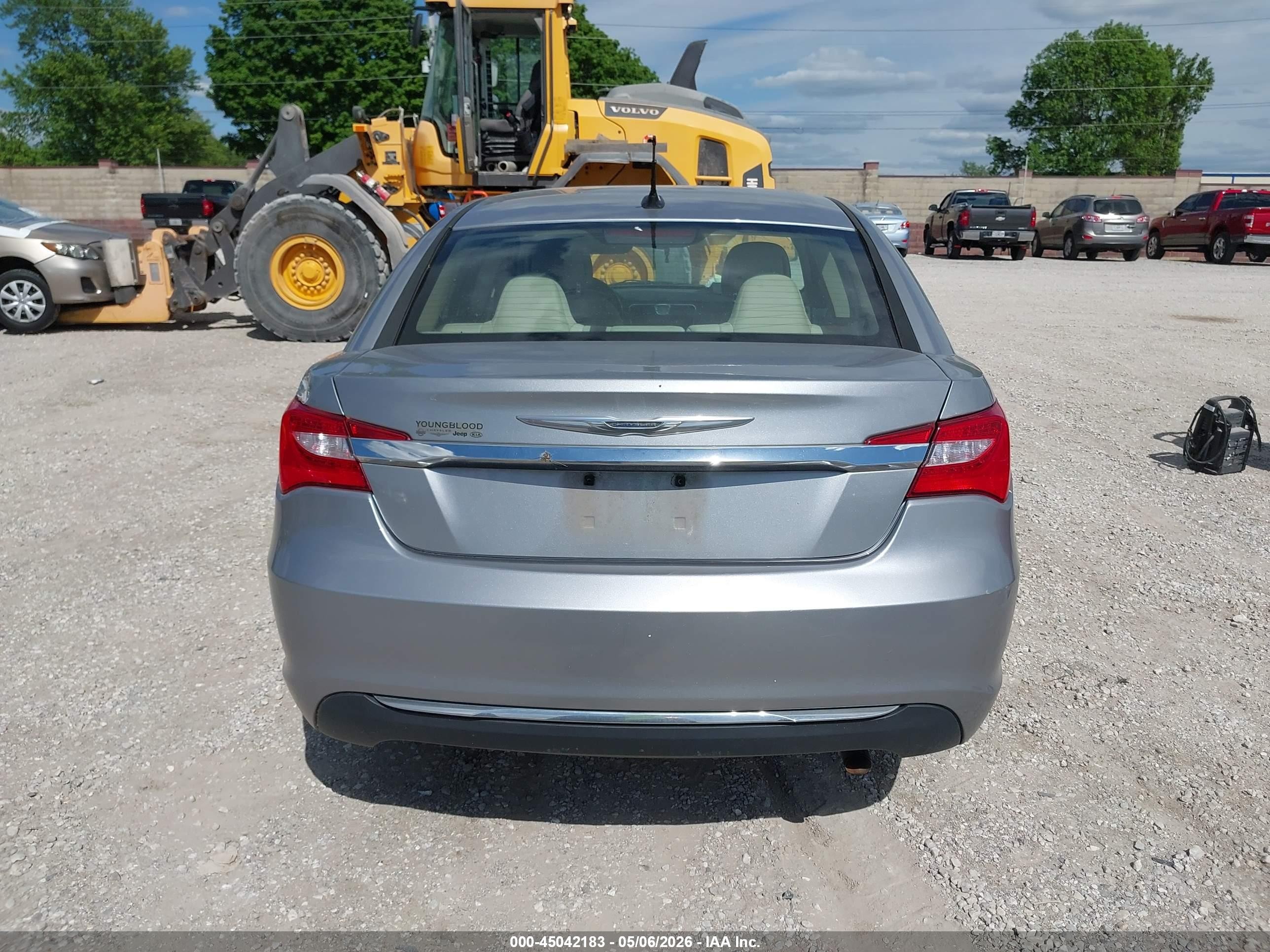 2014 Chrysler 200 Touring Silver vin: 1C3CCBBB4EN171590