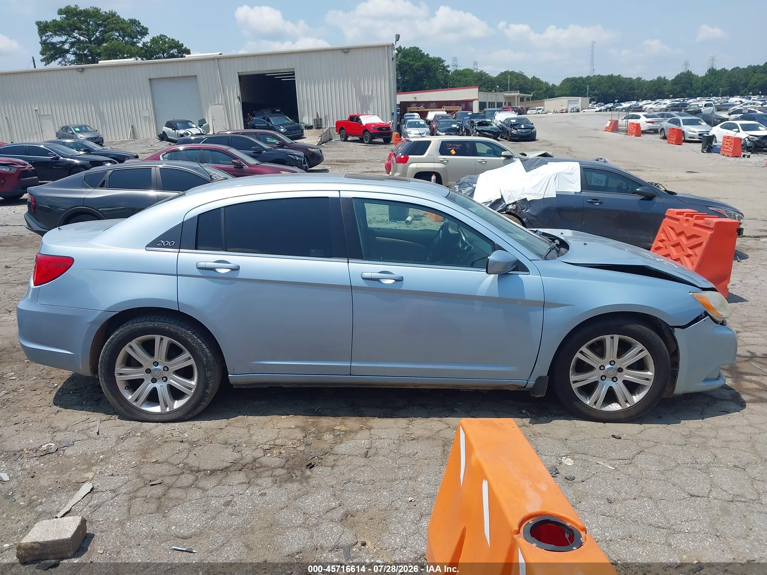 2014 Chrysler 200 Touring Light Blue vin: 1C3CCBBB4EN176627