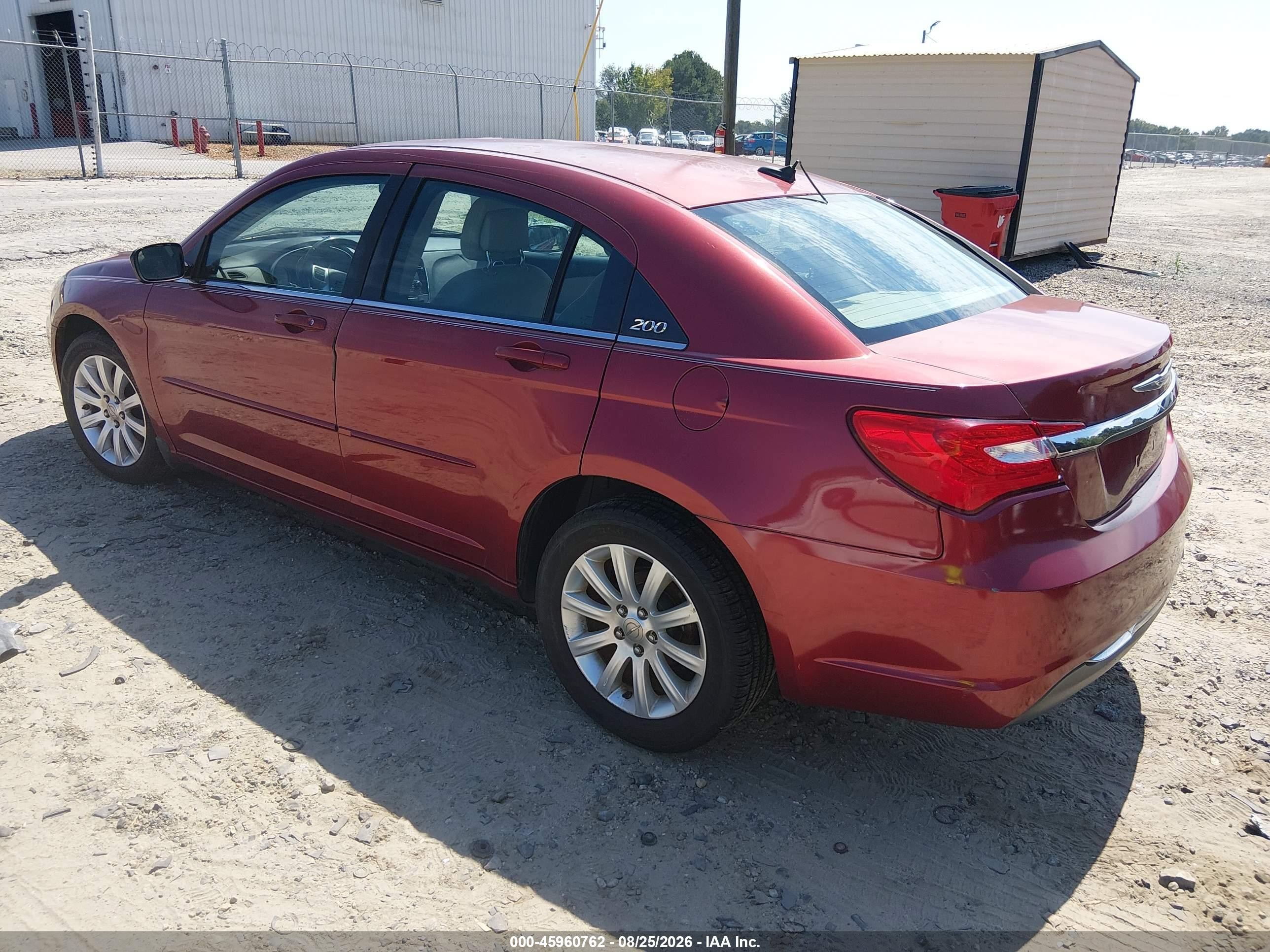 2012 Chrysler 200 Touring Red vin: 1C3CCBBB5CN154827