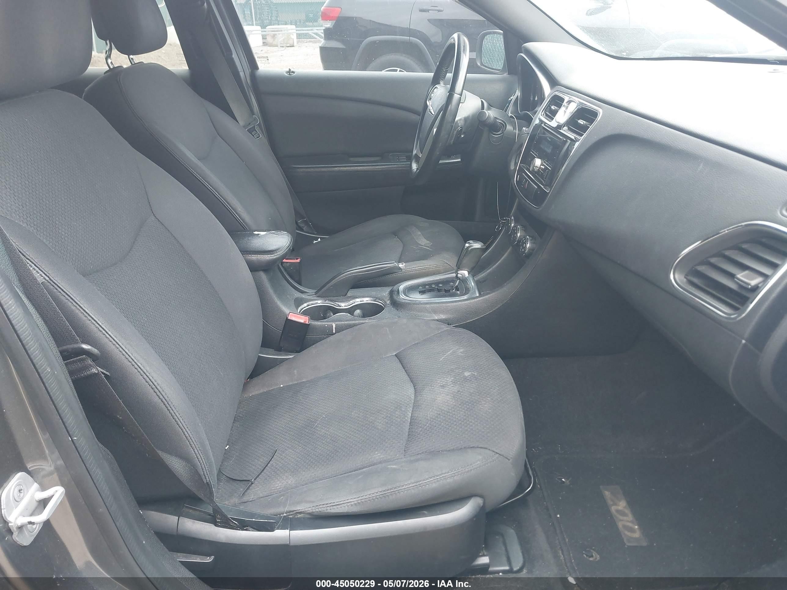 2013 Chrysler 200 Touring Gray vin: 1C3CCBBB5DN601884