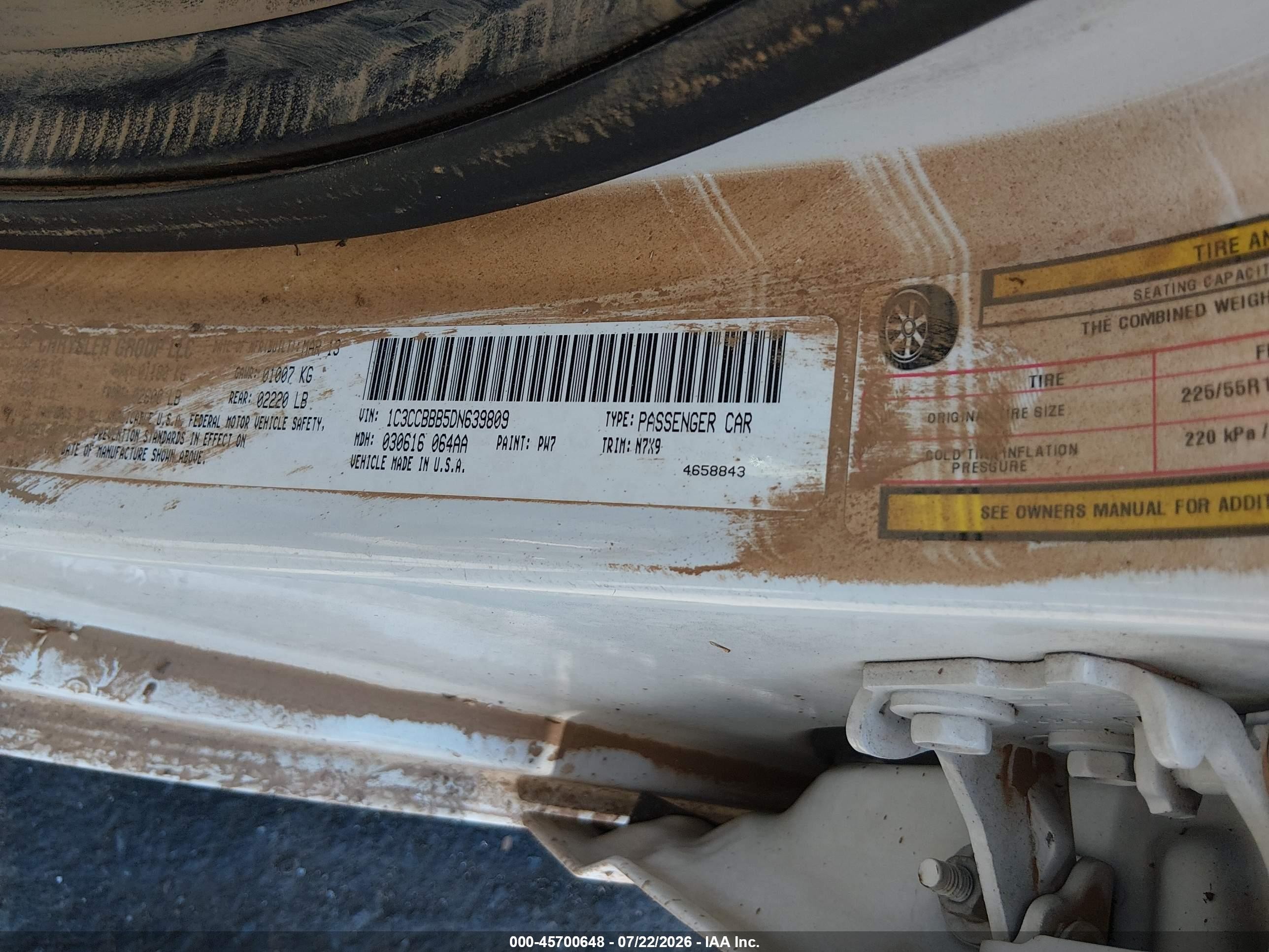 2013 Chrysler 200 Touring White vin: 1C3CCBBB5DN639809