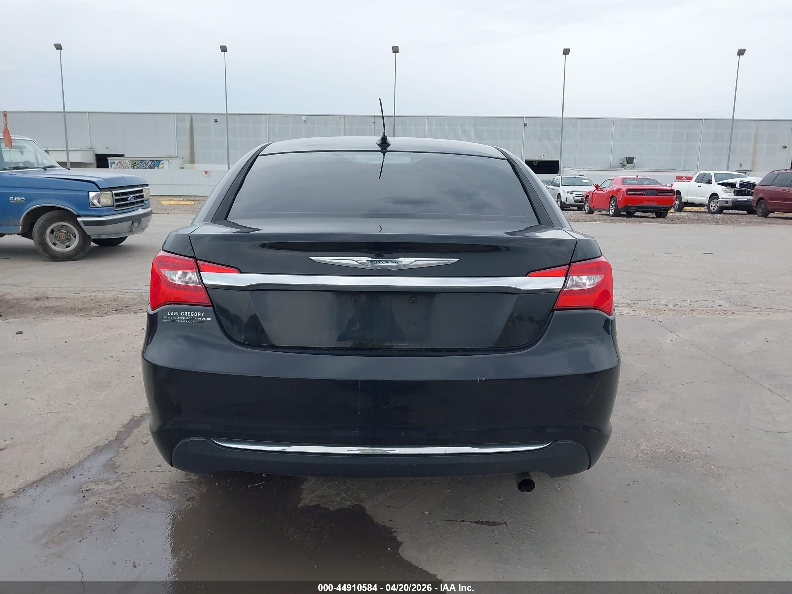 2013 Chrysler 200 Touring Black vin: 1C3CCBBB5DN736167
