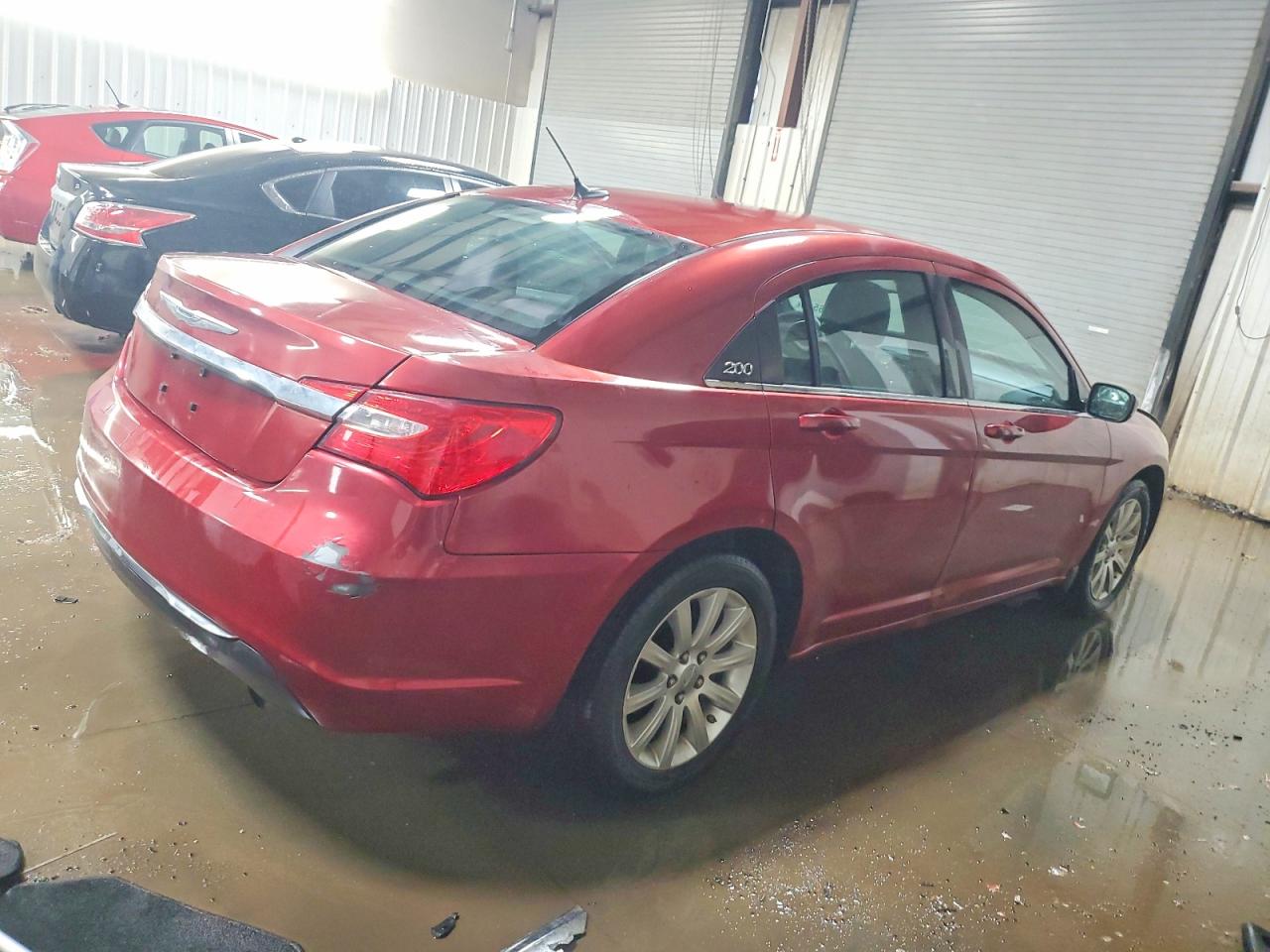 2014 Chrysler 200 Touring Red vin: 1C3CCBBB5EN178970