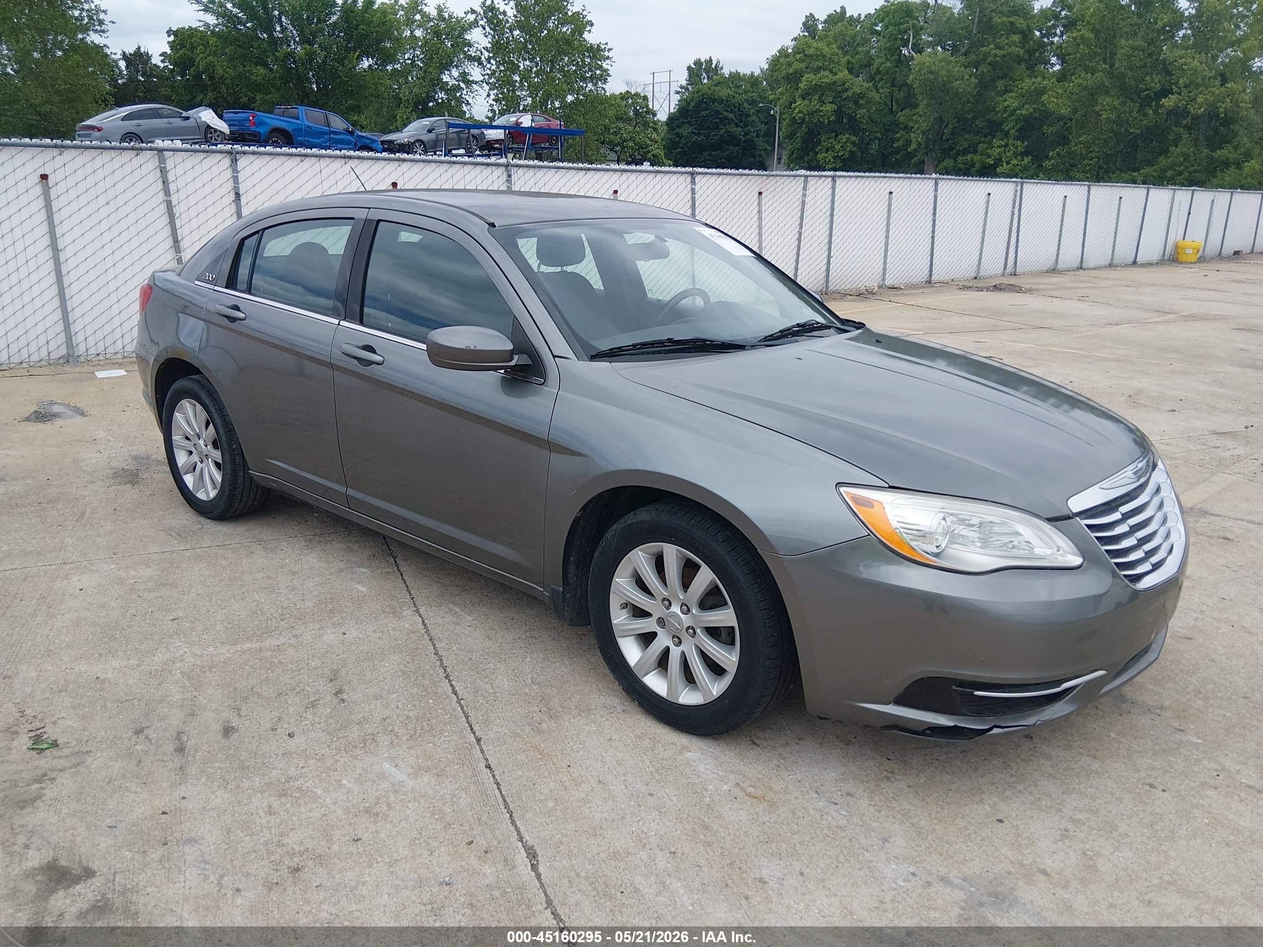 2012 Chrysler 200 Touring Серый vin: 1C3CCBBB6CN164119