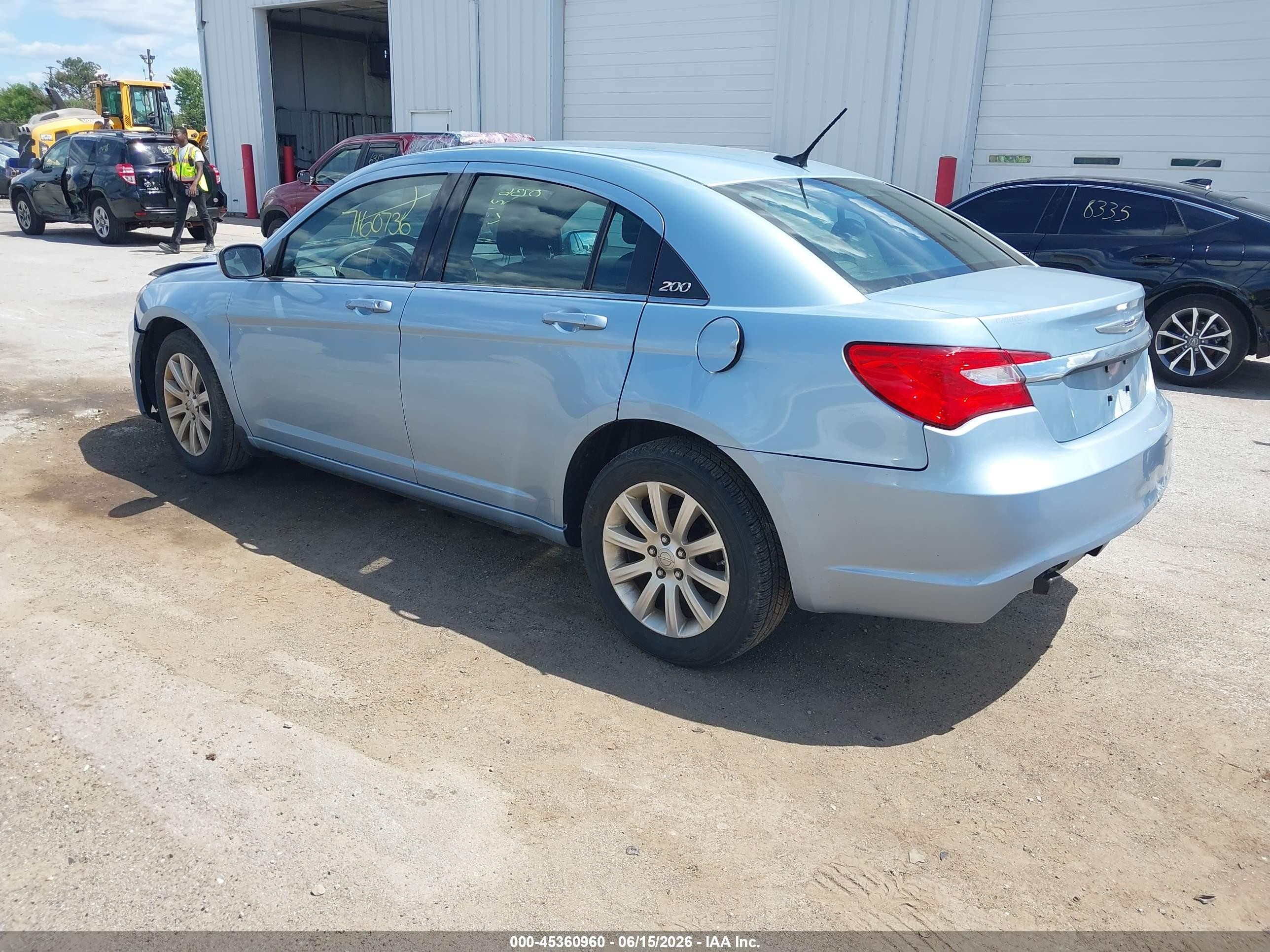 2012 Chrysler 200 Touring Light Blue vin: 1C3CCBBB6CN164167