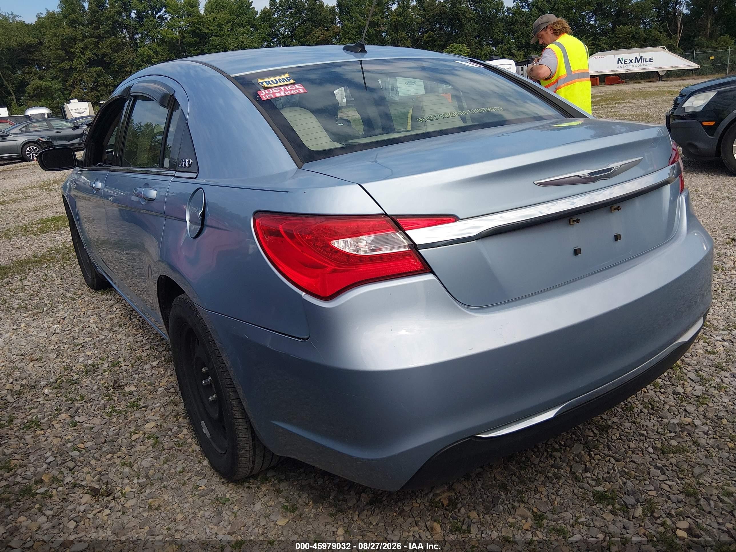 2012 Chrysler 200 Touring Light Blue vin: 1C3CCBBB6CN210631