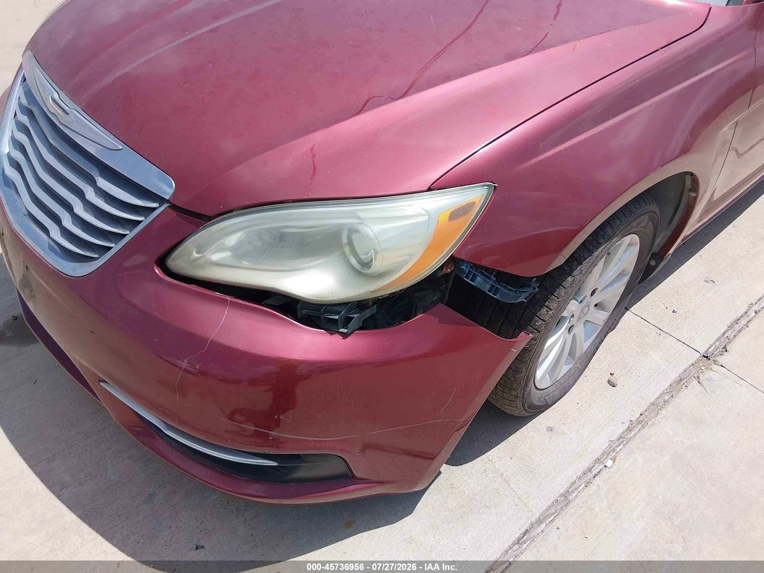 2013 Chrysler 200 Touring Maroon vin: 1C3CCBBB6DN513863