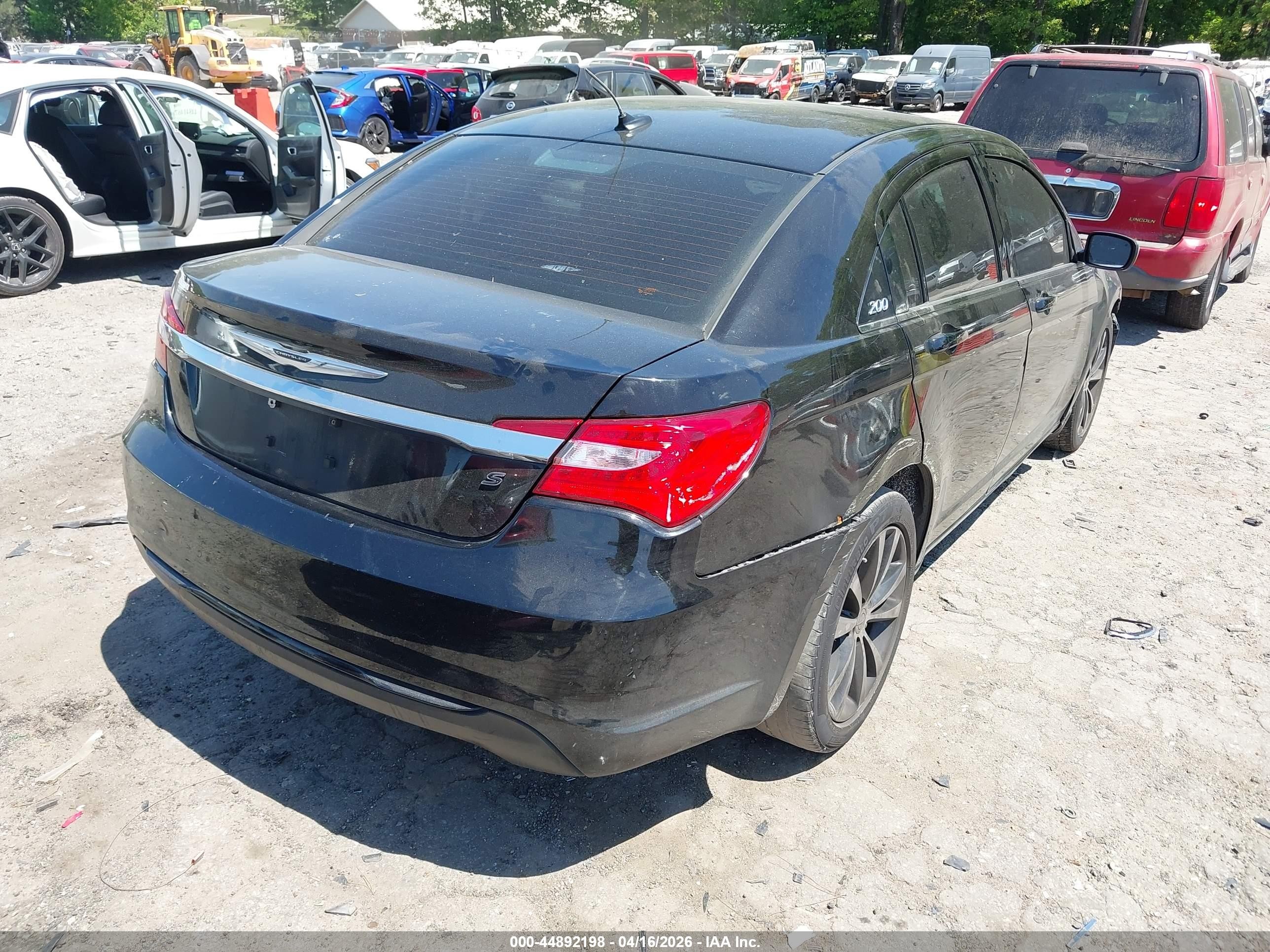 2013 Chrysler 200 Touring Black vin: 1C3CCBBB6DN595836