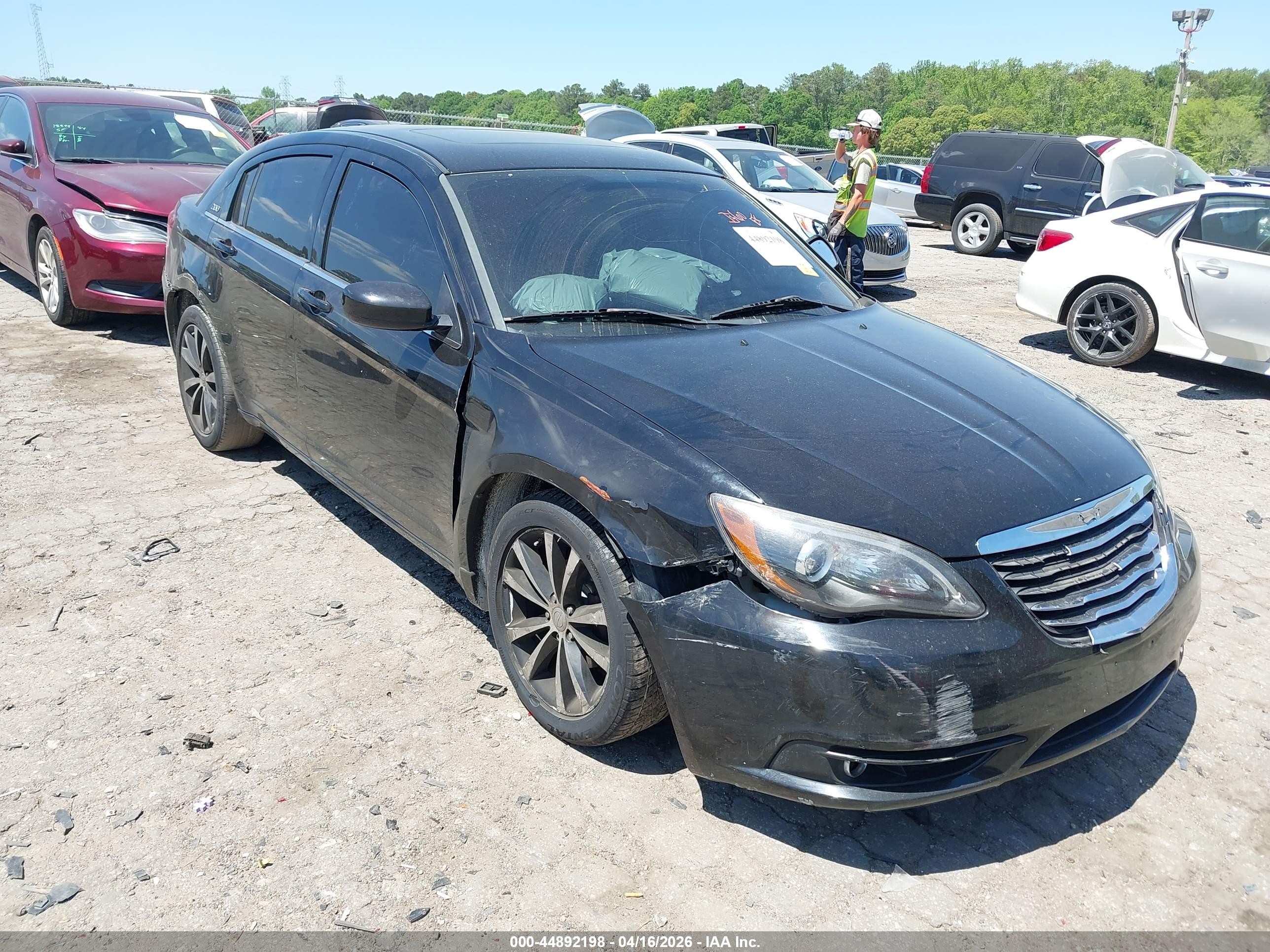 2013 Chrysler 200 Touring Black vin: 1C3CCBBB6DN595836