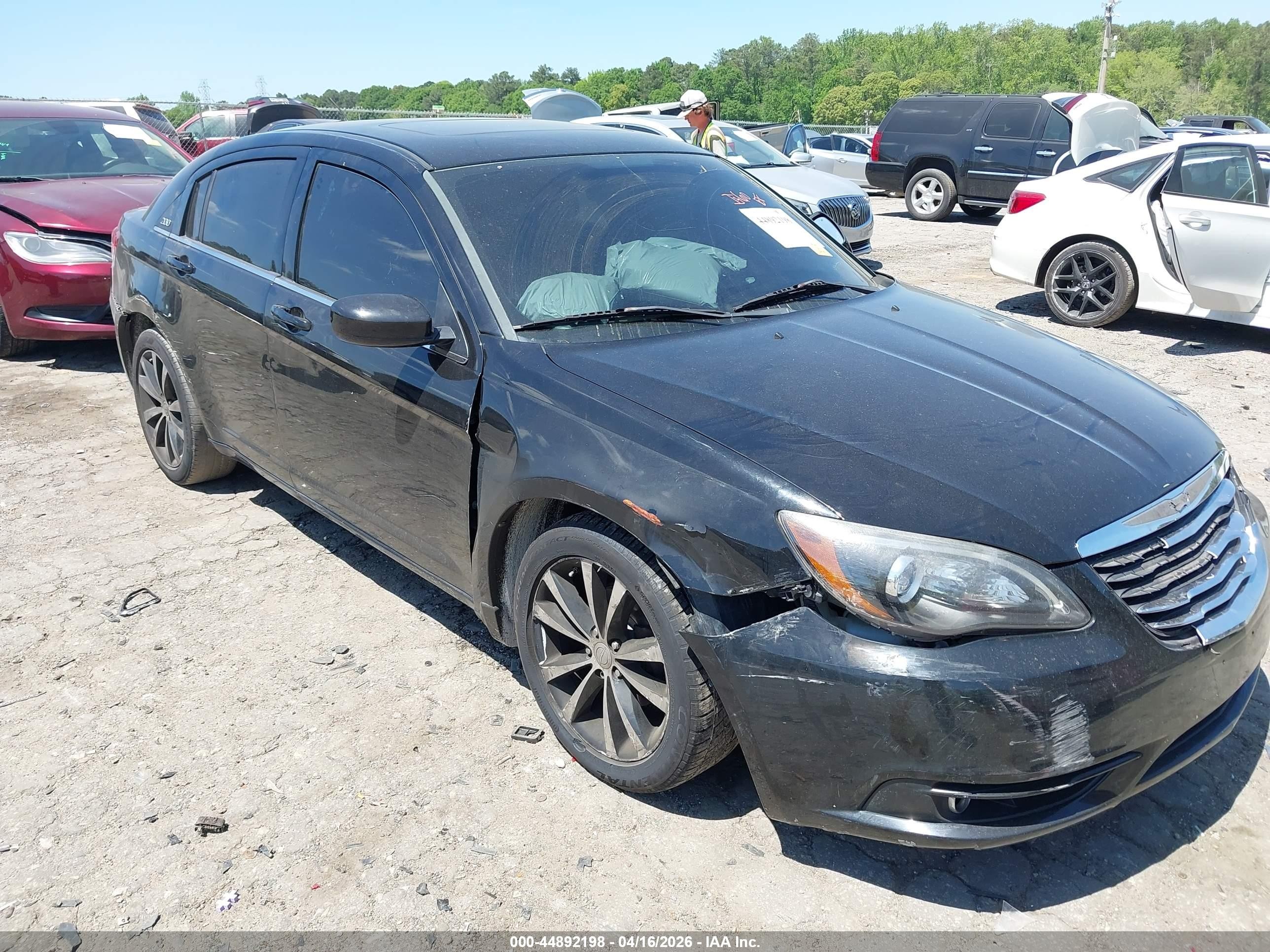 2013 Chrysler 200 Touring Black vin: 1C3CCBBB6DN595836