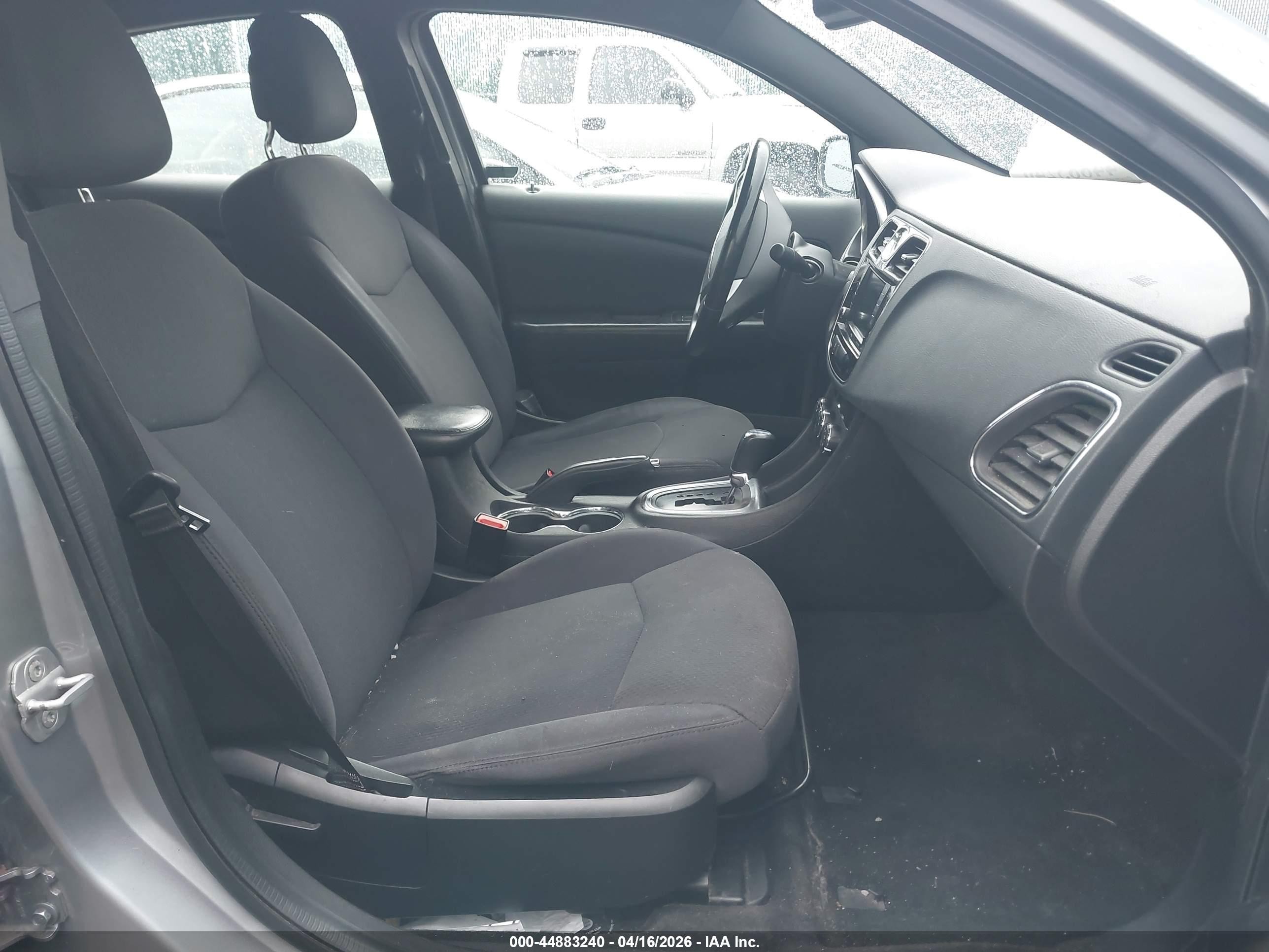 2013 Chrysler 200 Touring Silver vin: 1C3CCBBB6DN597540