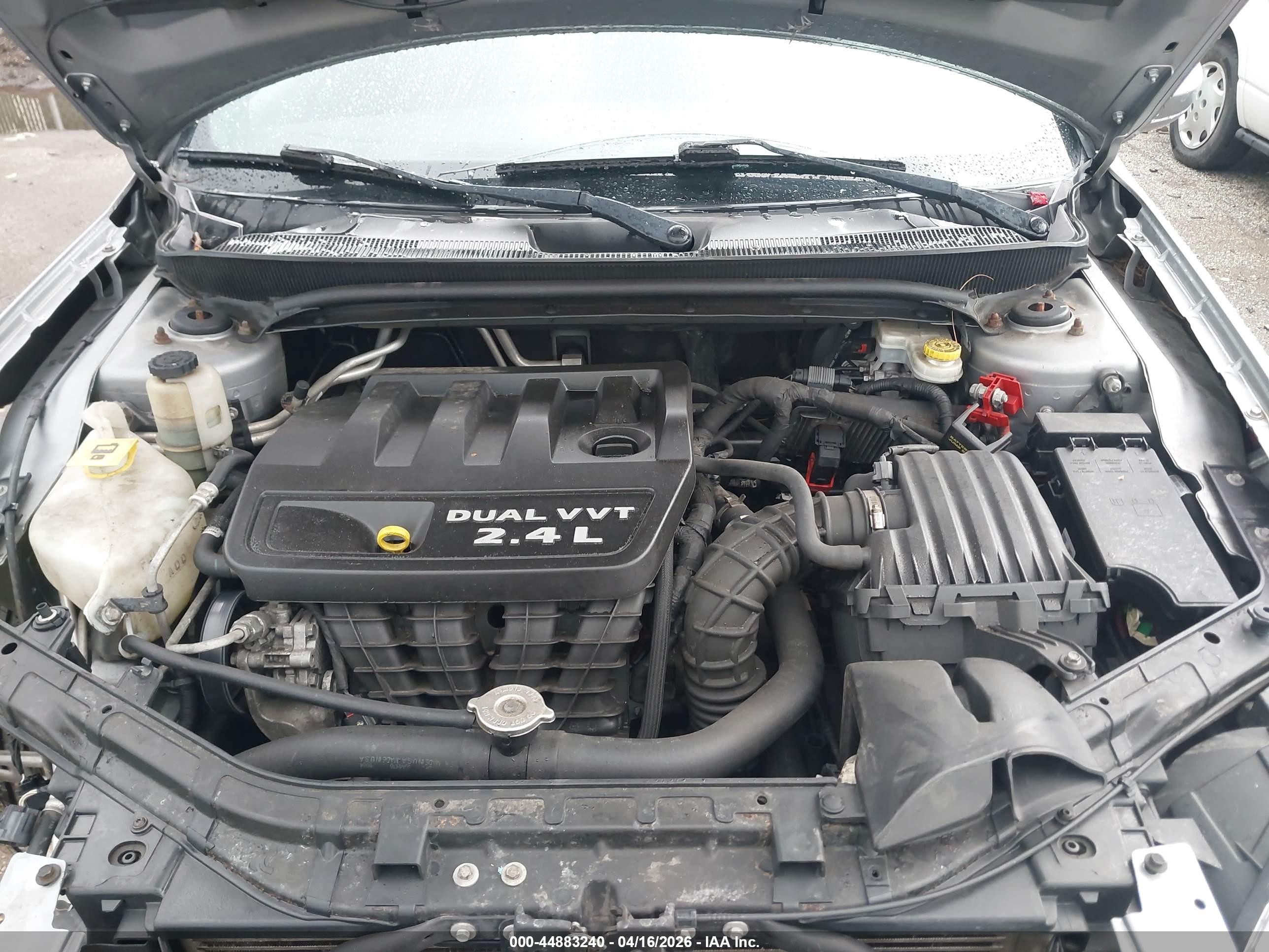 2013 Chrysler 200 Touring Silver vin: 1C3CCBBB6DN597540