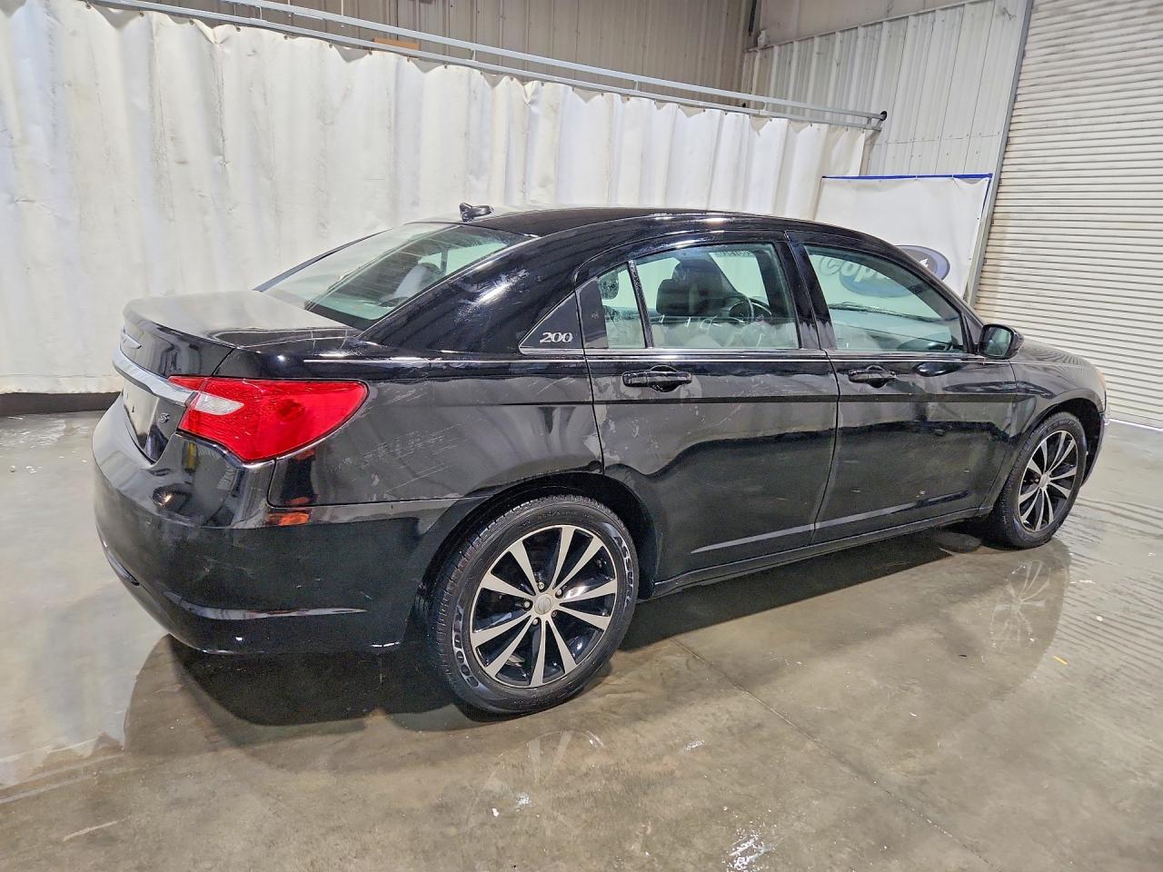 2013 Chrysler 200 Touring Black vin: 1C3CCBBB6DN651290