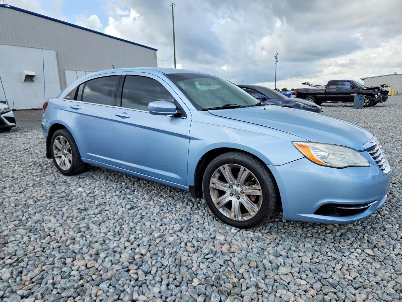 2013 Chrysler 200 Touring Blue vin: 1C3CCBBB6DN676383
