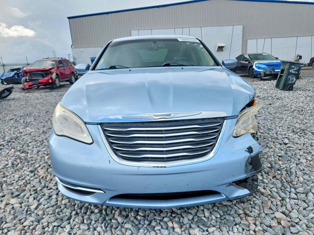 2013 Chrysler 200 Touring Blue vin: 1C3CCBBB6DN676383