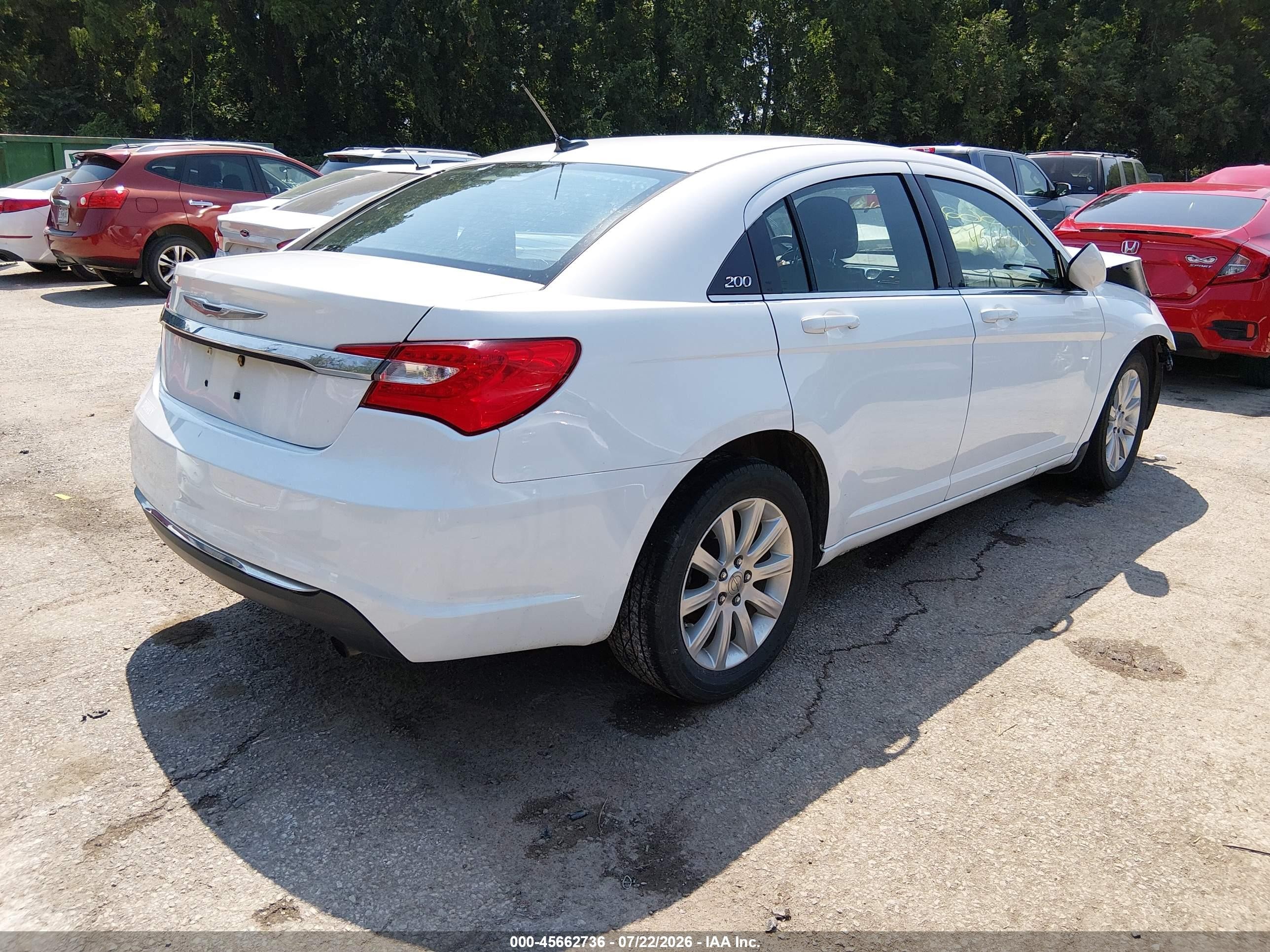 2012 Chrysler 200 Touring White vin: 1C3CCBBB7CN210427