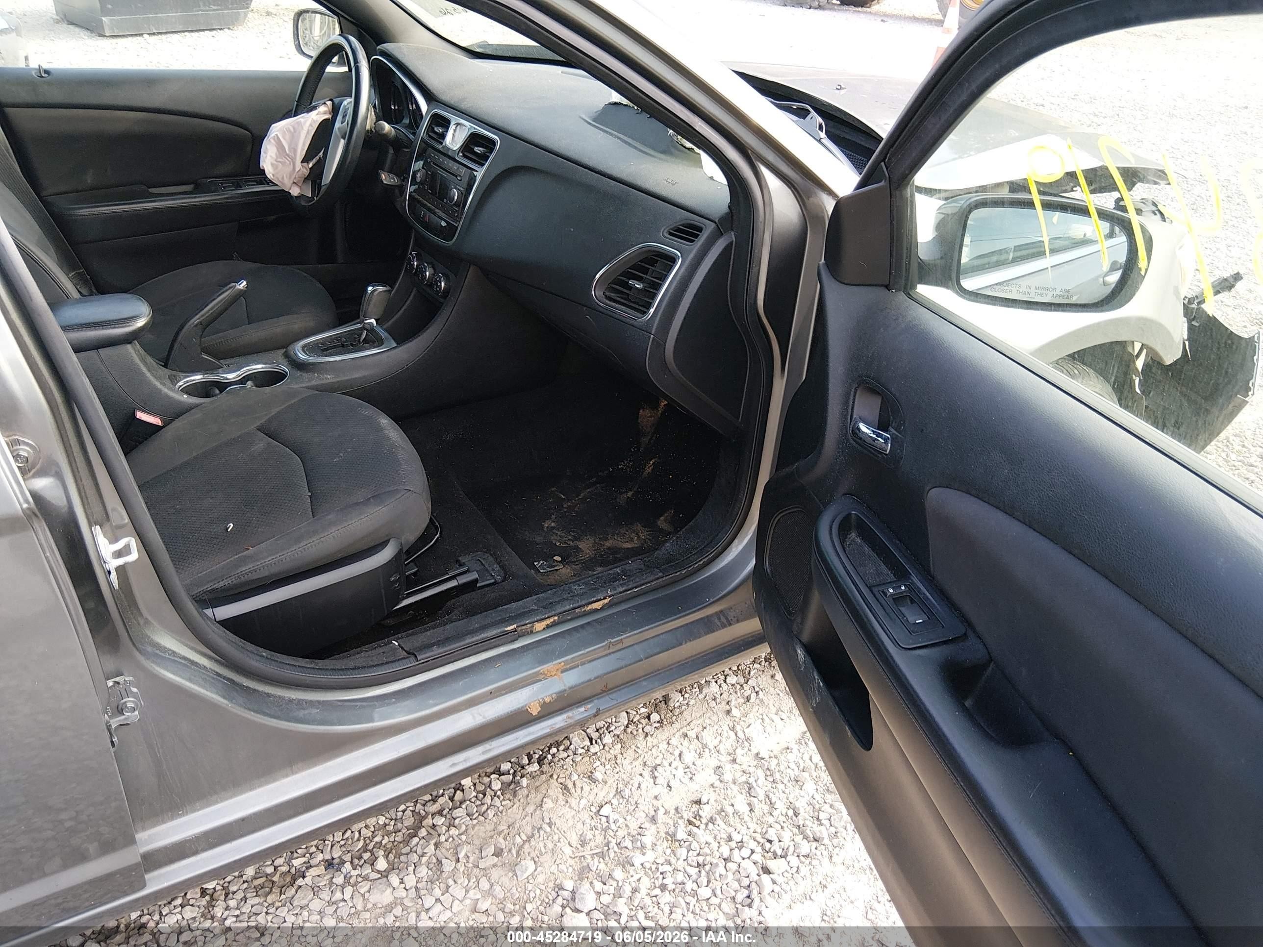 2013 Chrysler 200 Touring Gray vin: 1C3CCBBB7DN602227