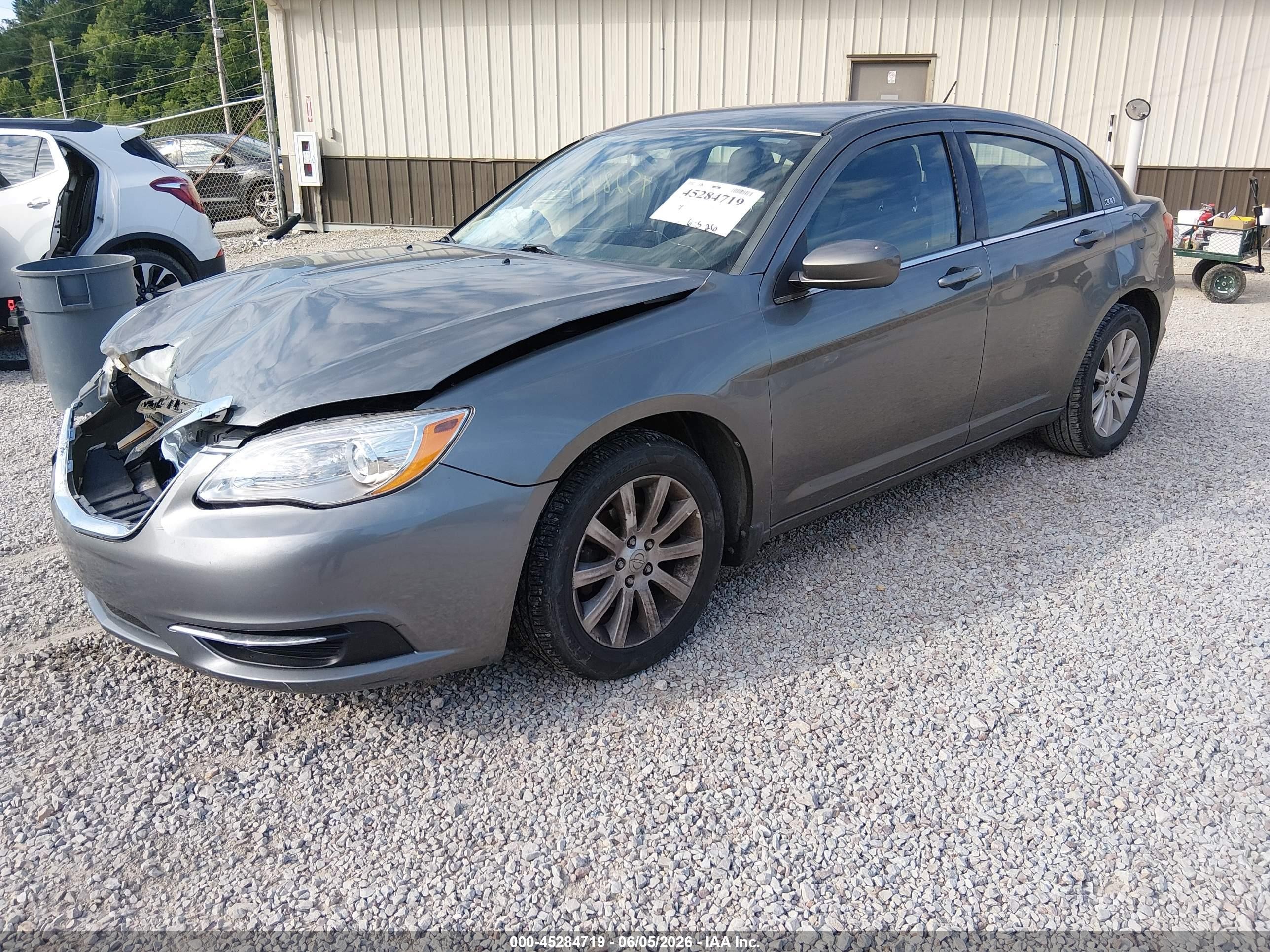 2013 Chrysler 200 Touring Gray vin: 1C3CCBBB7DN602227