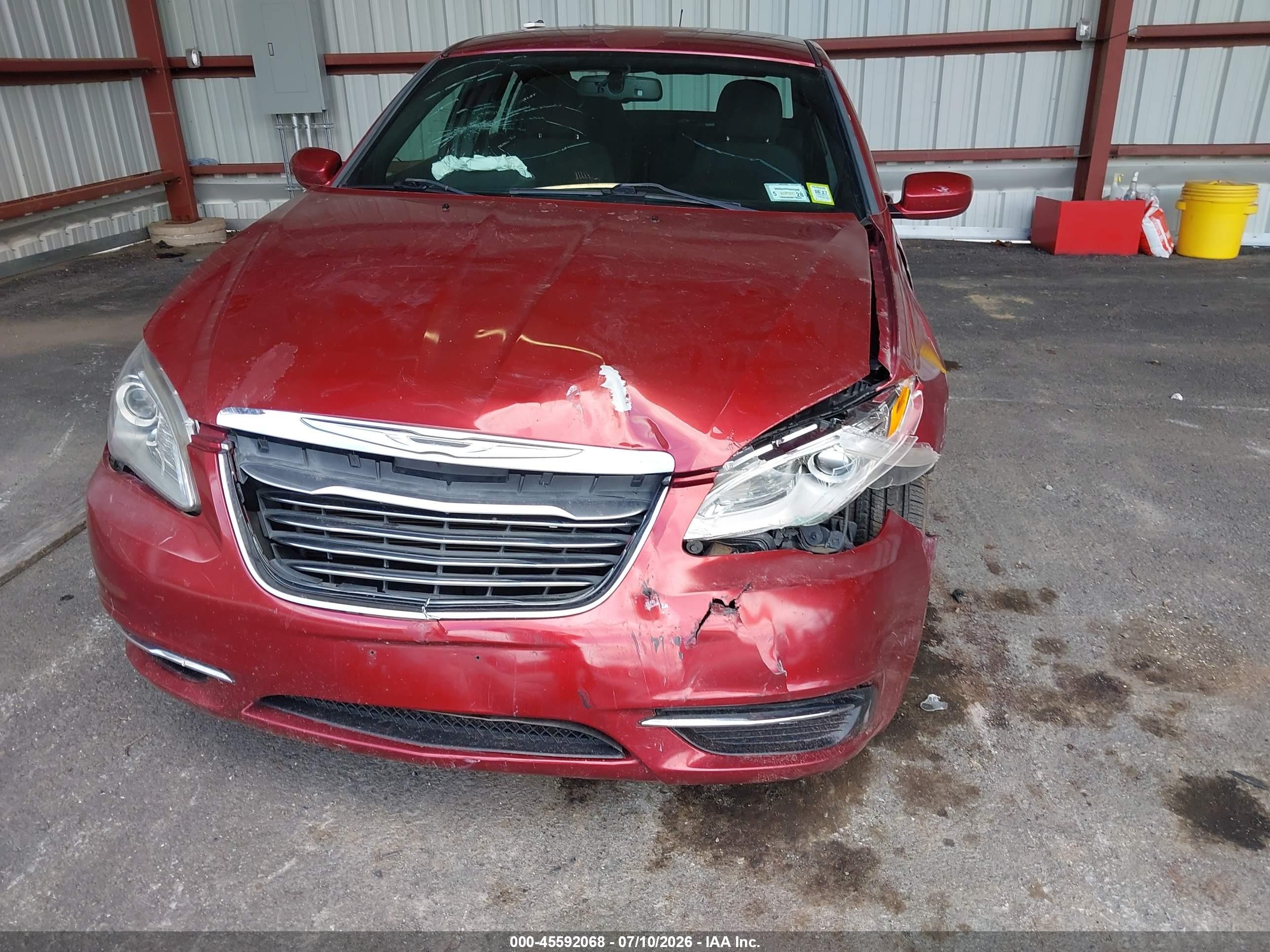 2014 Chrysler 200 Touring Red vin: 1C3CCBBB7EN197827
