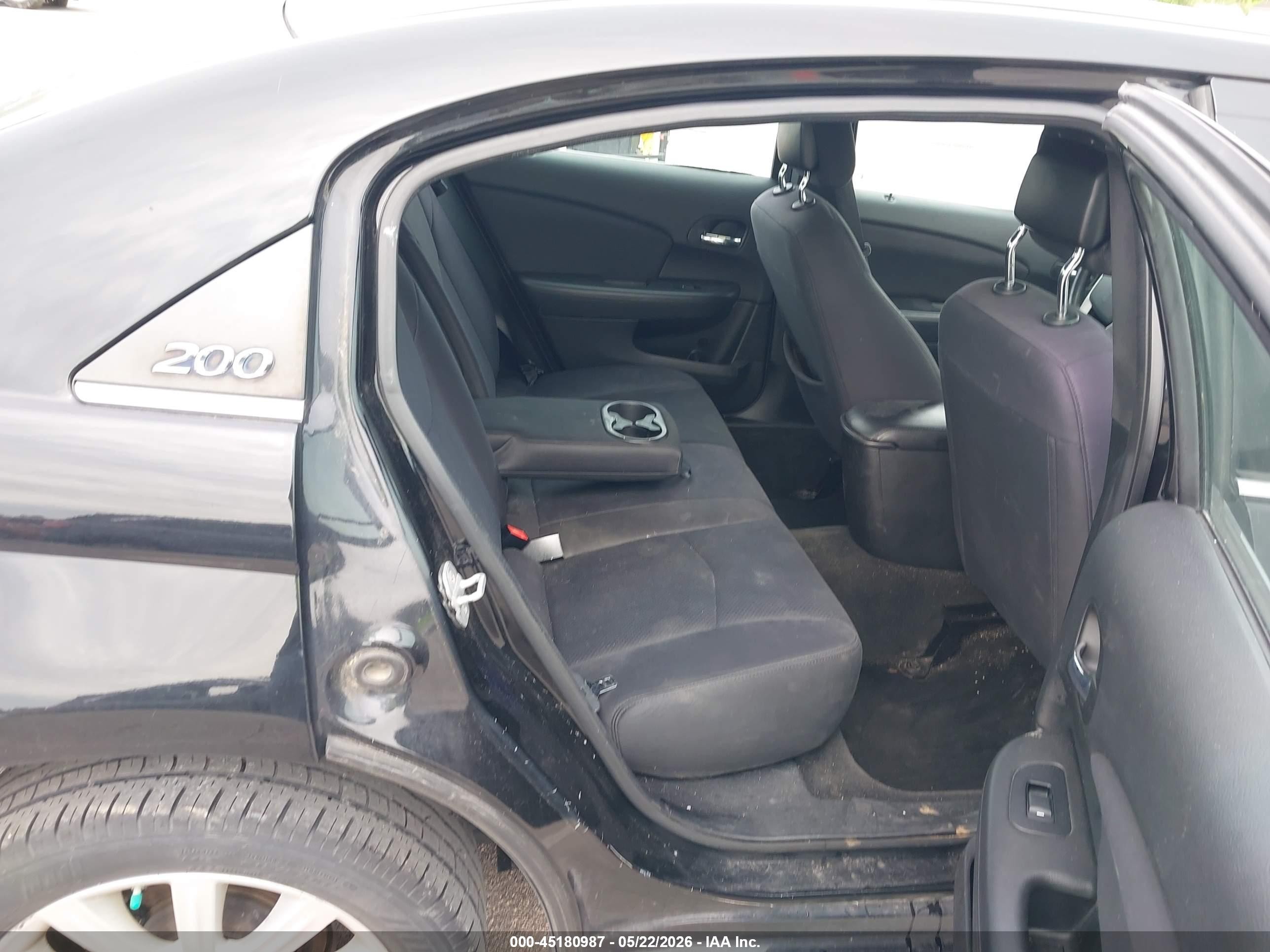 2013 Chrysler 200 Touring Черный vin: 1C3CCBBB8DN574373