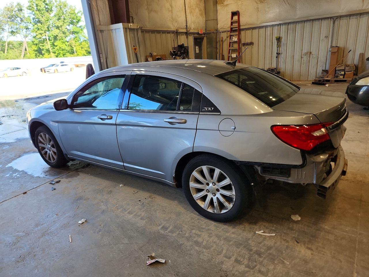 2013 Chrysler 200 Touring Gray vin: 1C3CCBBB8DN617206